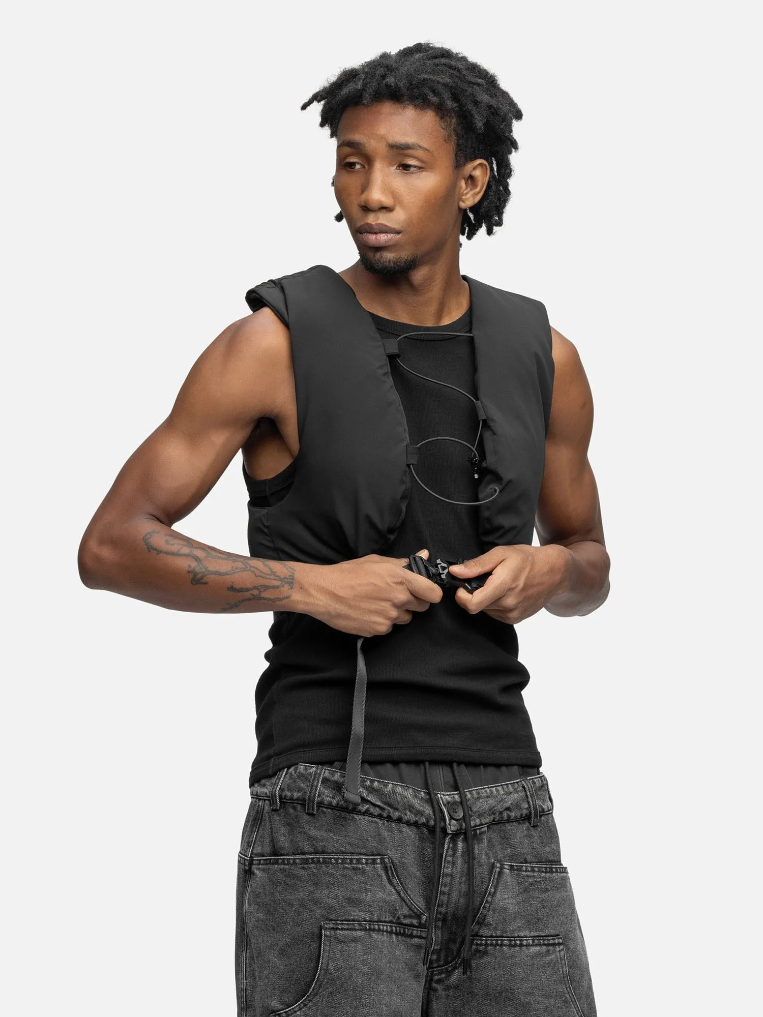 ACCESSORIES VEST BLACK