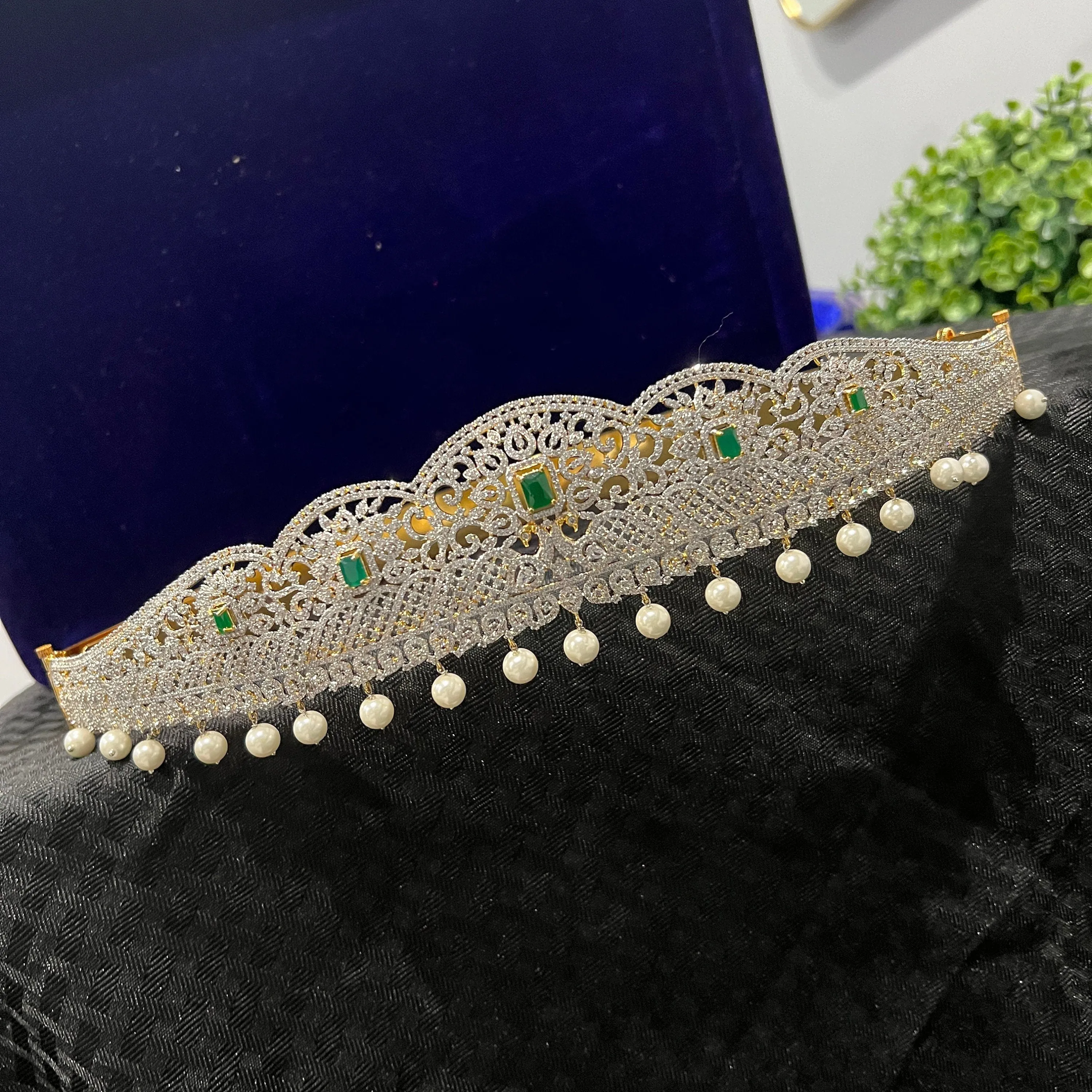 Adult size Vaddanam