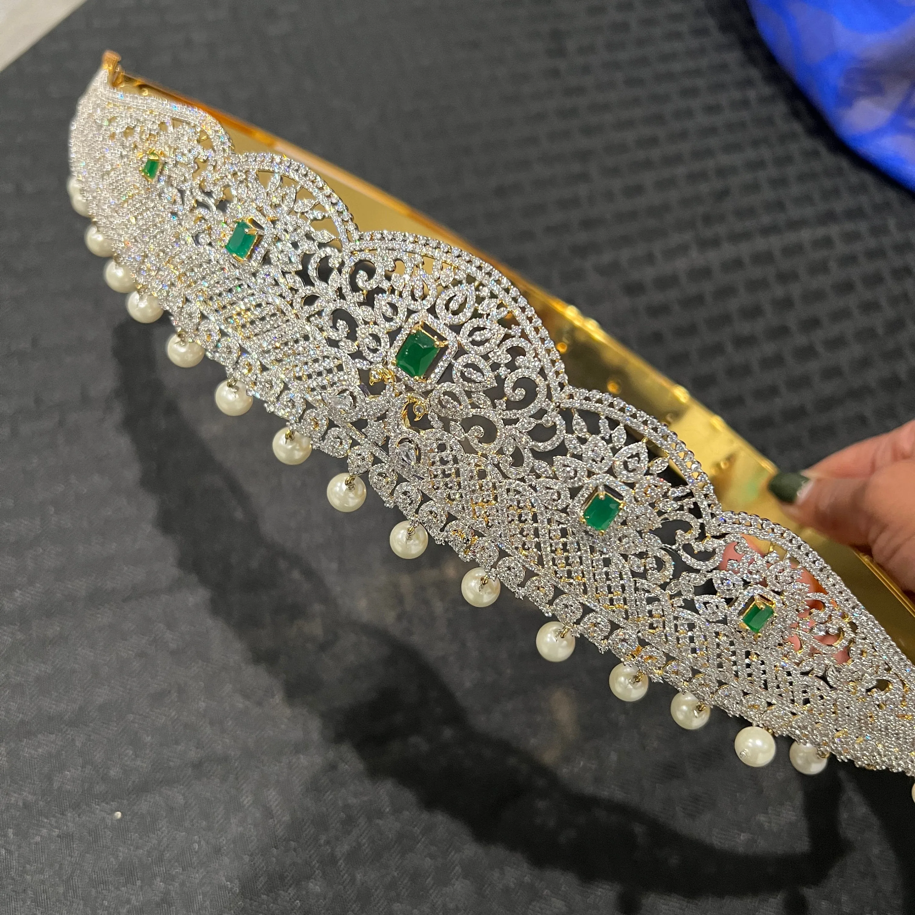 Adult size Vaddanam