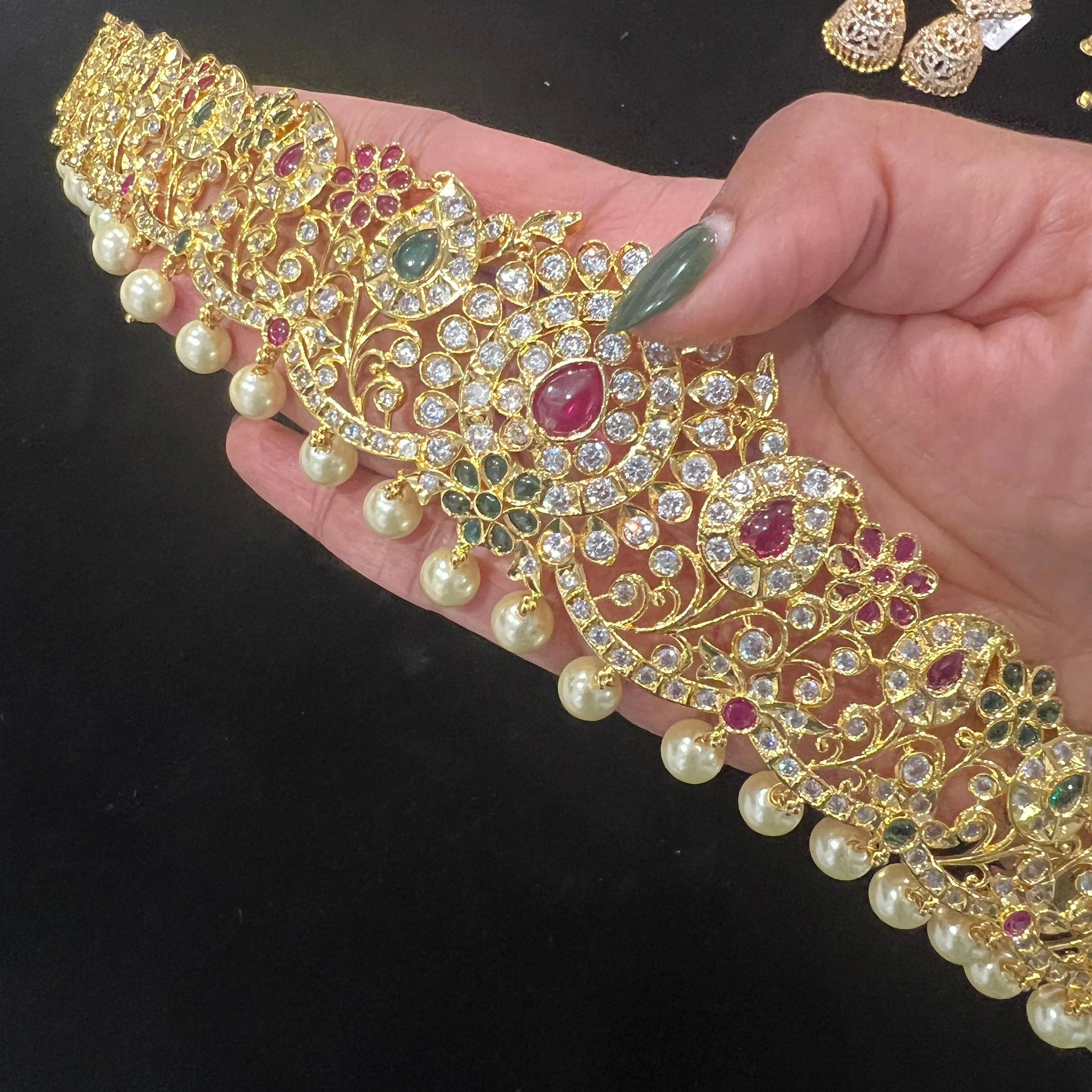 Adult size Vaddanam