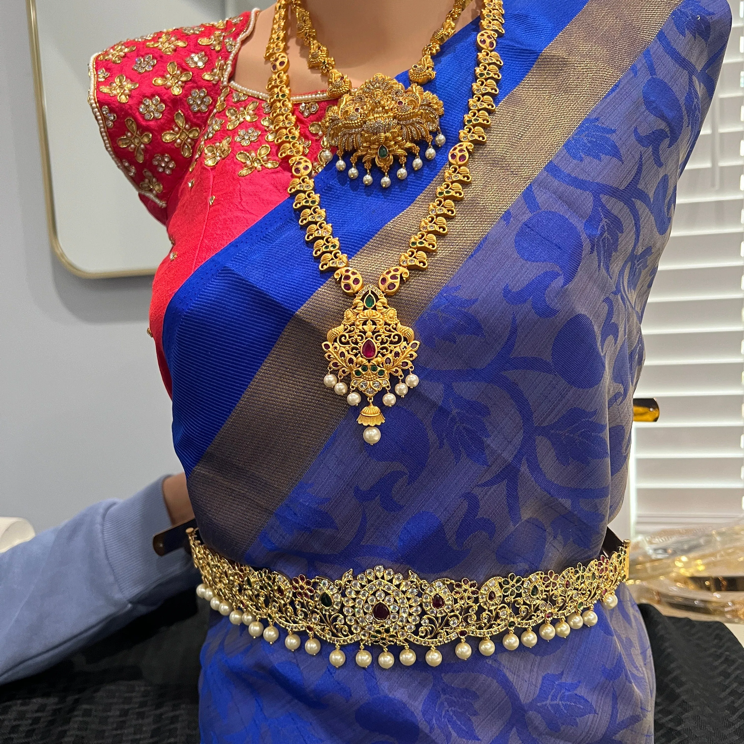 Adult size Vaddanam