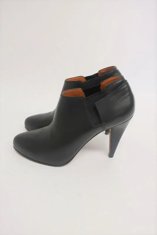 Balenciaga Booties Black Leather Size 37 High Heel Ankle Boots