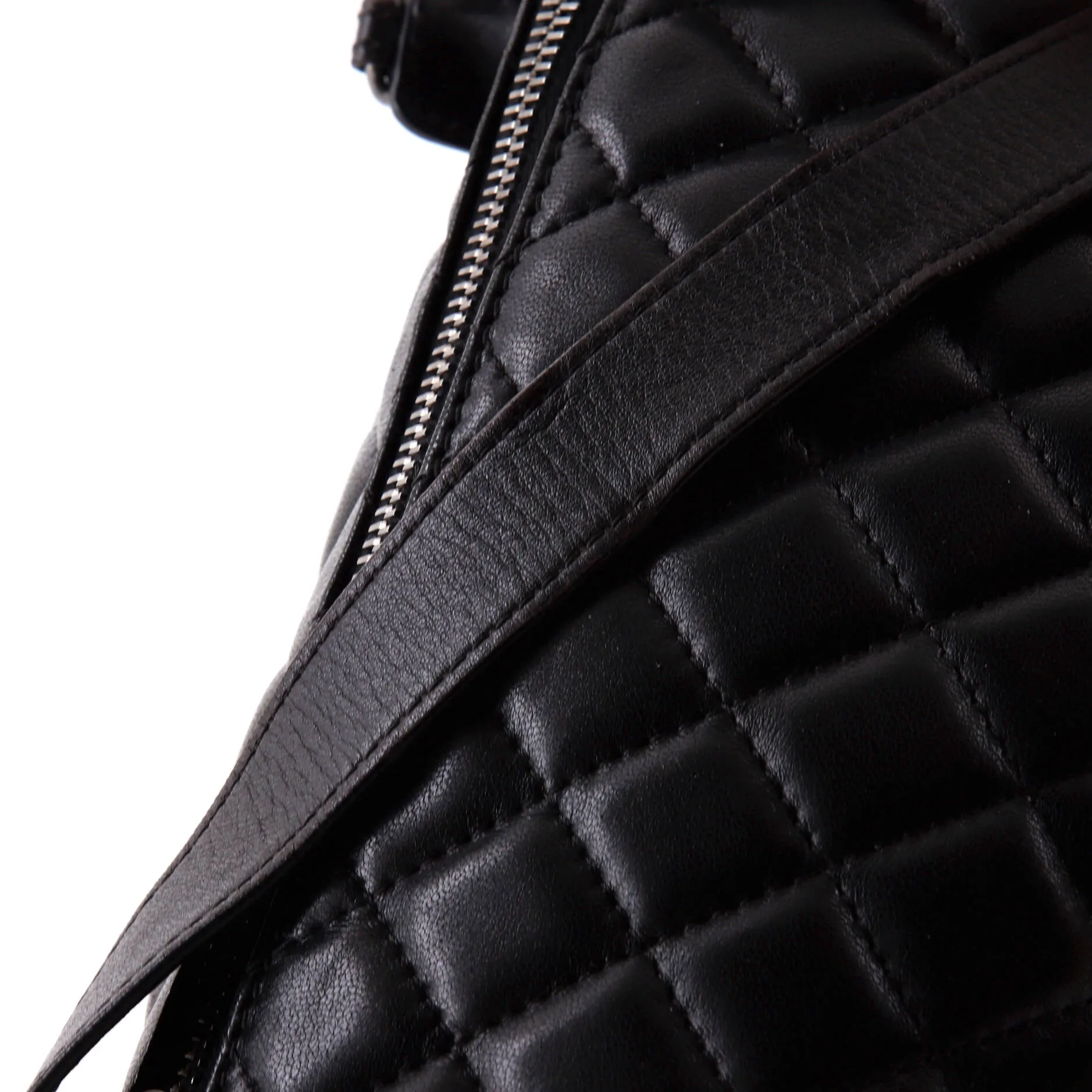 Banane Waist Bag Quilted Leather