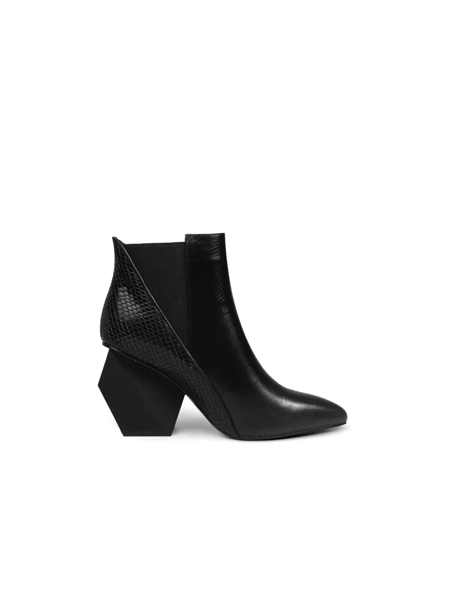 Black Texture Geometry Mid Heel Leather Chelsea Boots Ankle Boots