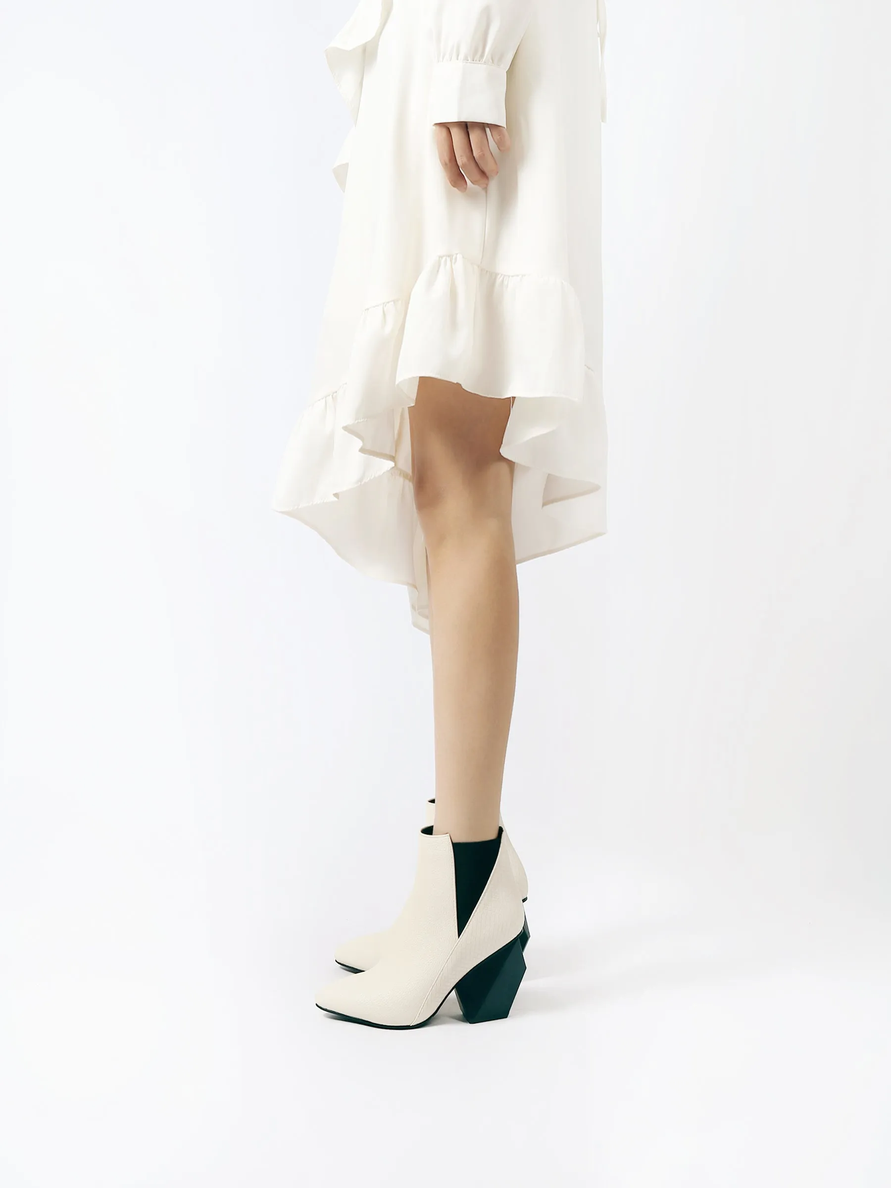 Block Heel Leather Ankle Bootie - Ivory