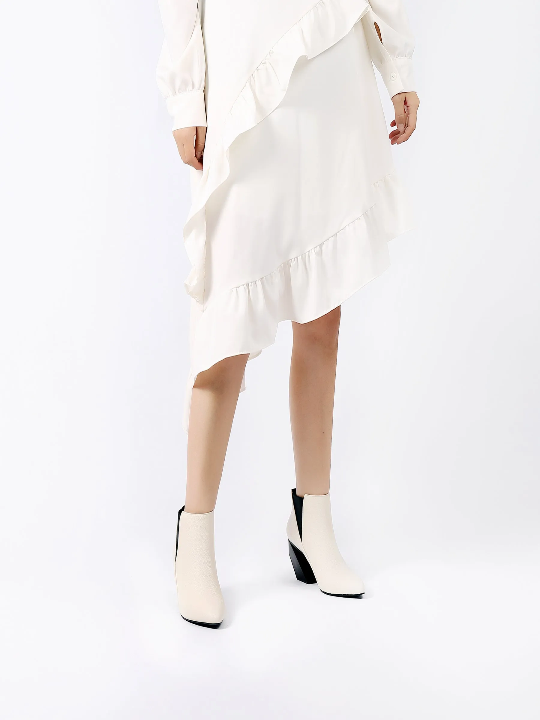 Block Heel Leather Ankle Bootie - Ivory