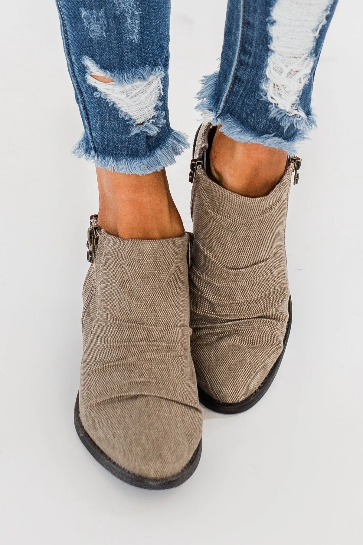 Blowfish Wander Booties- Bronze