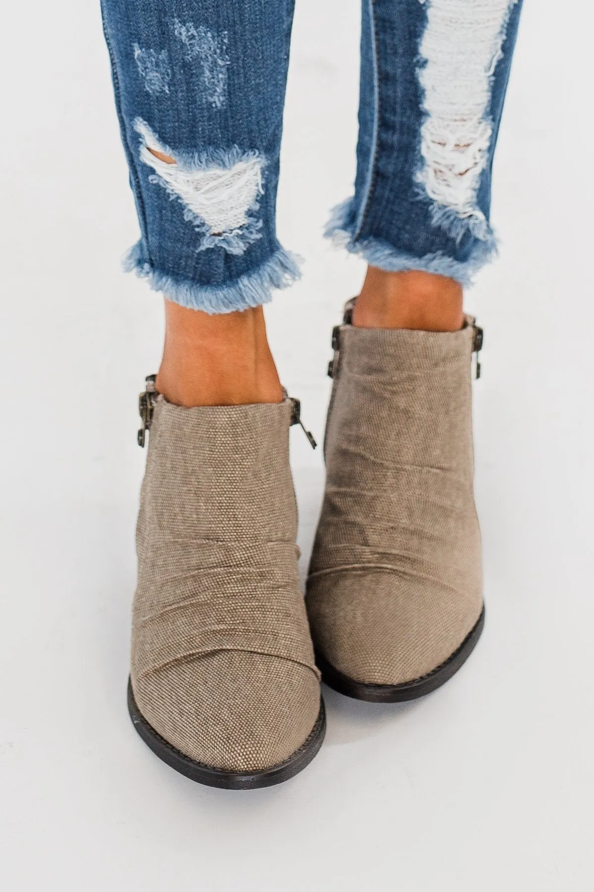 Blowfish Wander Booties- Bronze