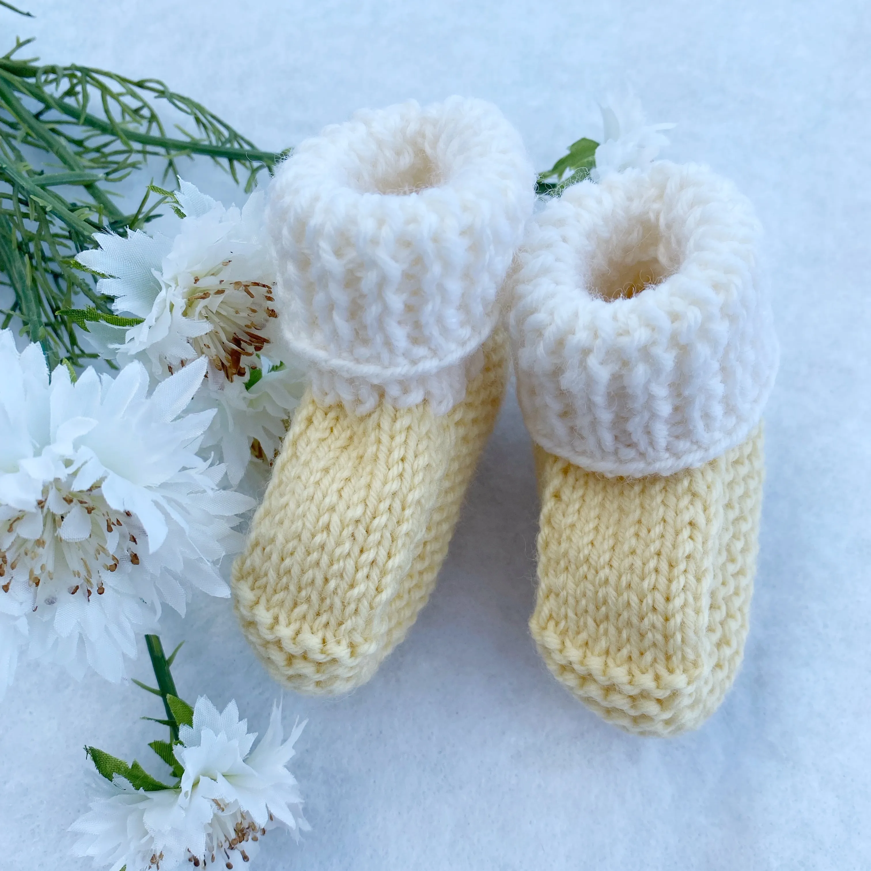 Classic knitted baby merino booties
