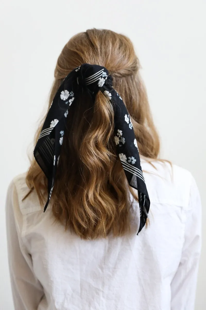 Dainty Flower Bandana