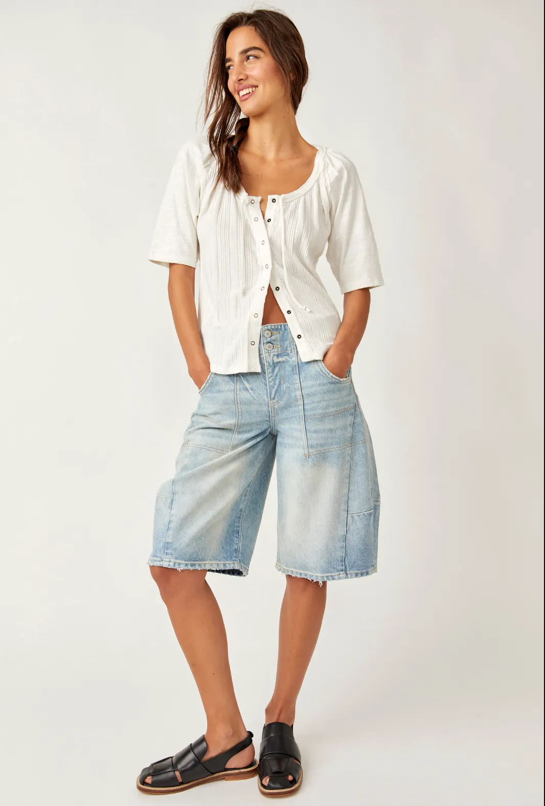 Daisy Tee SALE