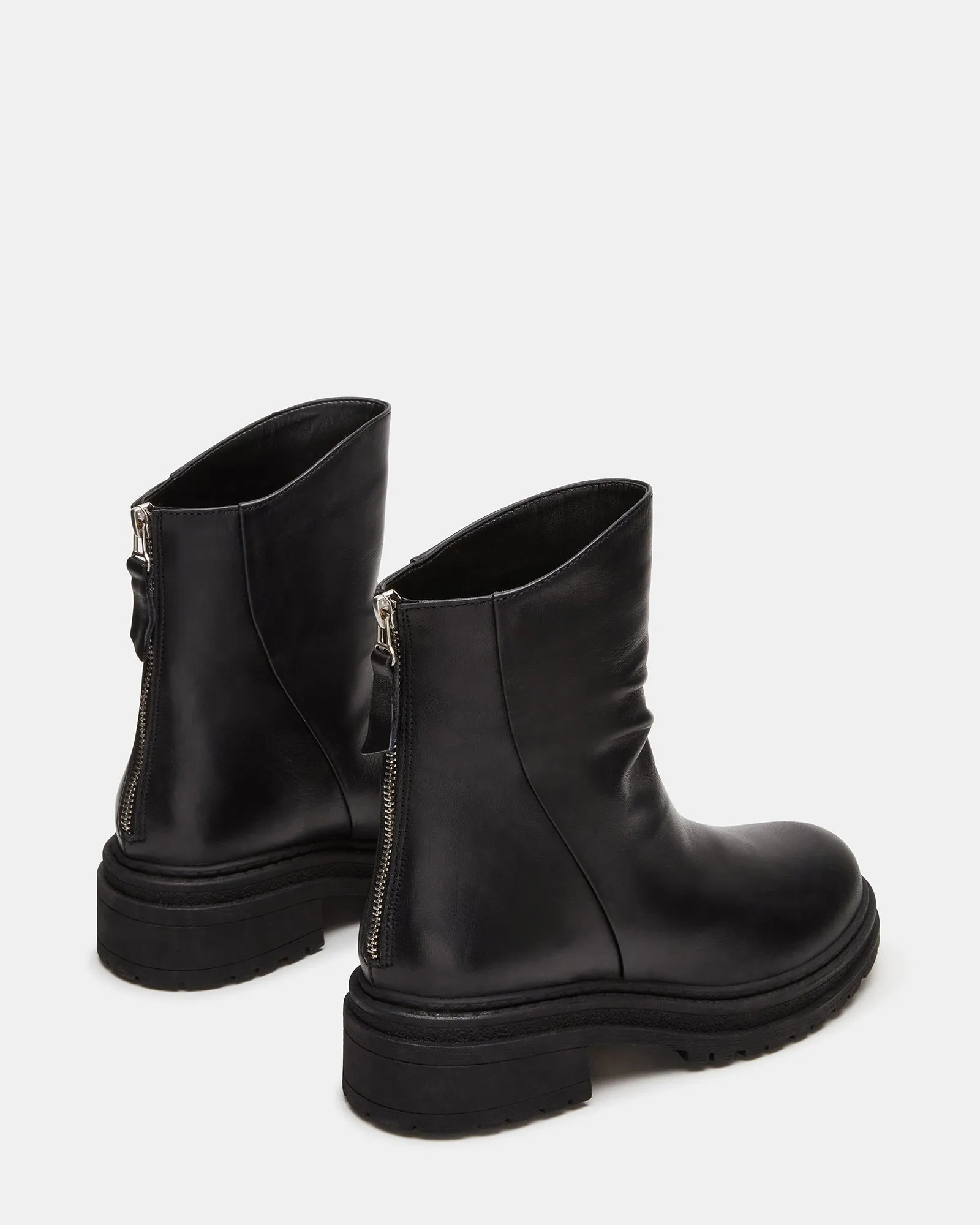 ESSENTIAL BLACK LEATHER