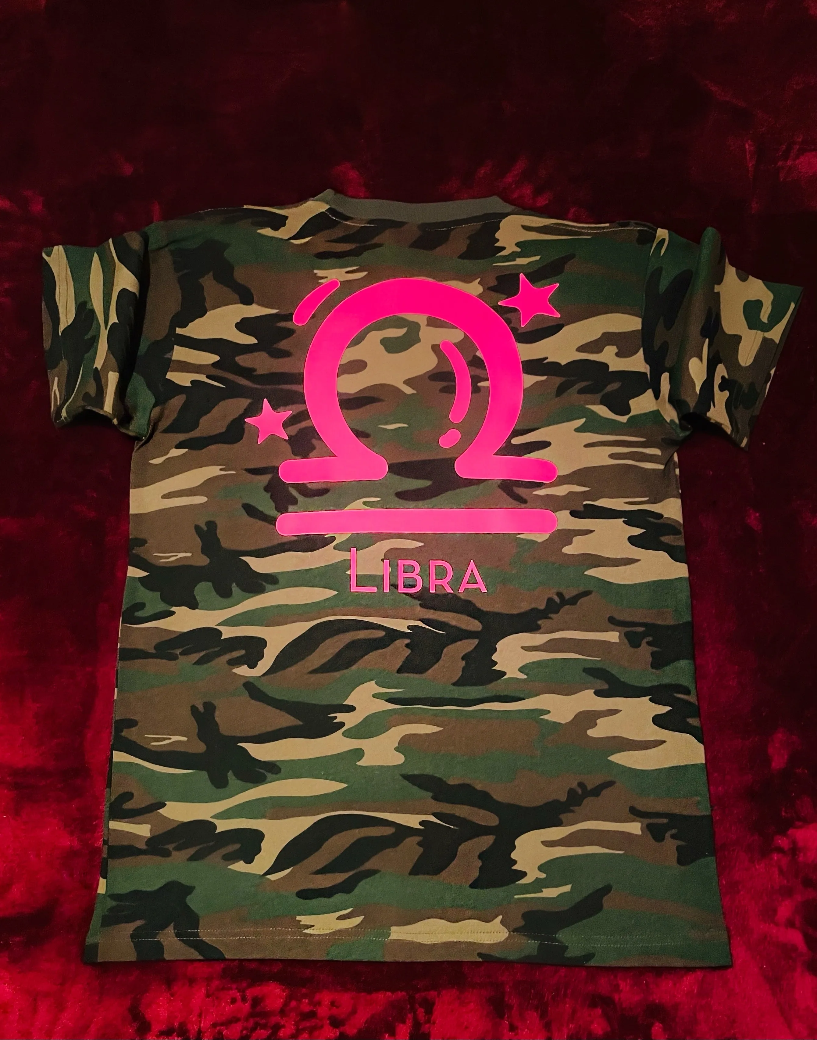 Fallon Aurielle Signature 3 Piece Libra Logo & Name Zodiac Leggings Set (Camo & Neon Pink)