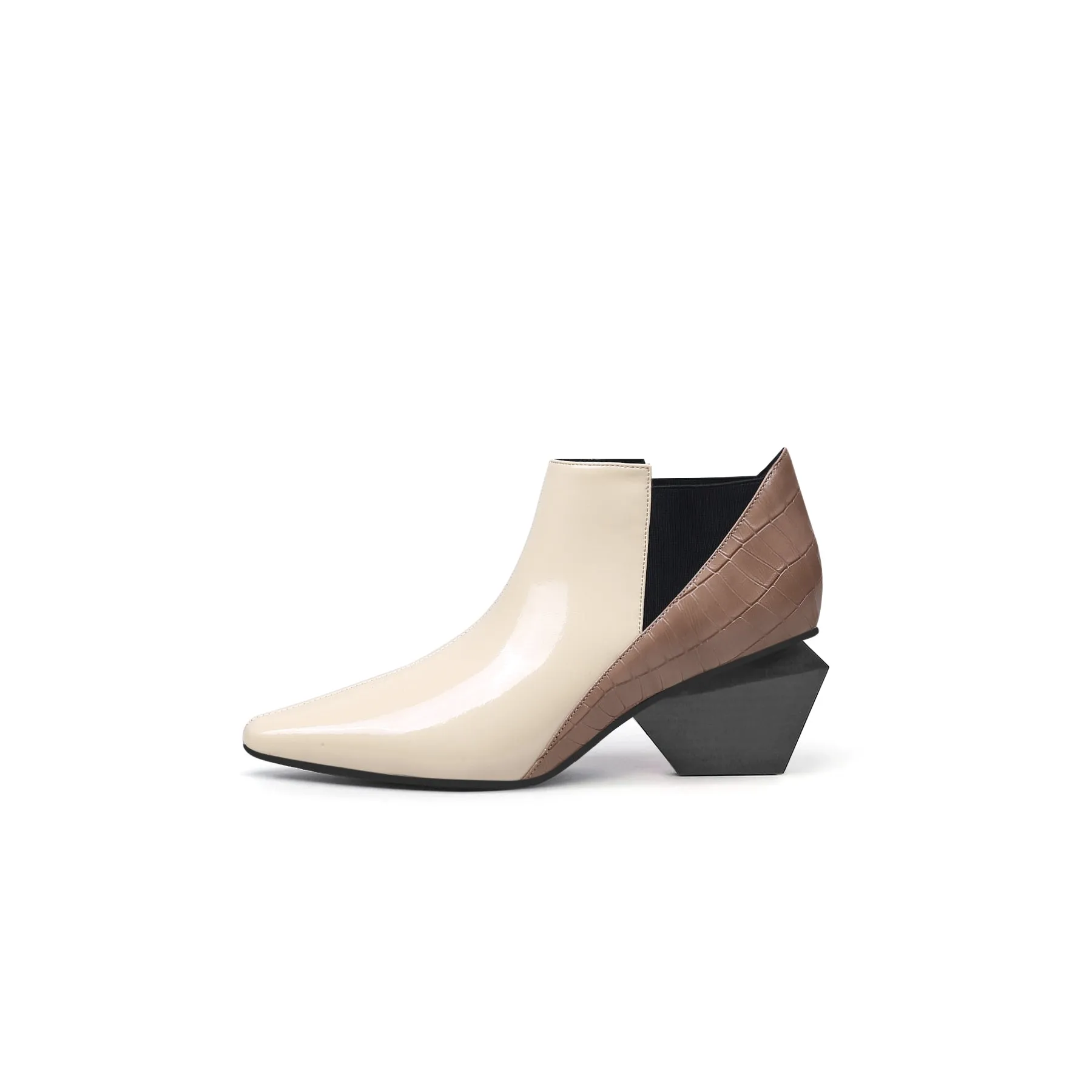 Geometry-Heel Leather Ankle Boot Beige
