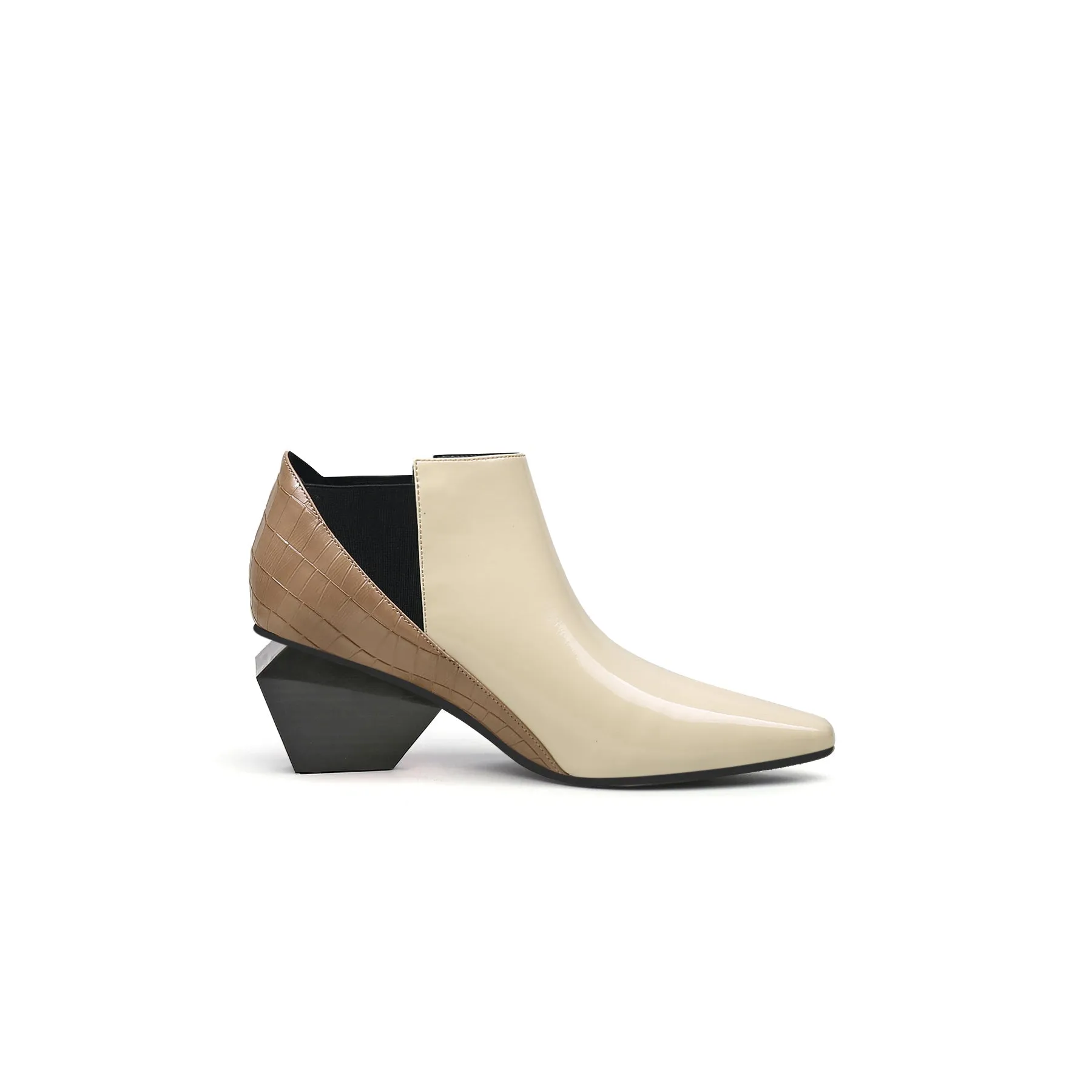 Geometry-Heel Leather Ankle Boot Beige