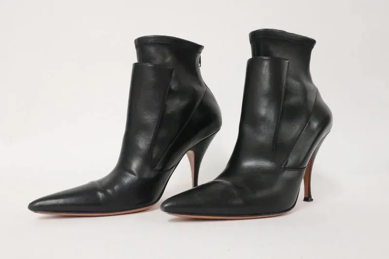 Givenchy Infinity Ankle Boots Black Layered Leather Size 37 Pointed Toe Booties