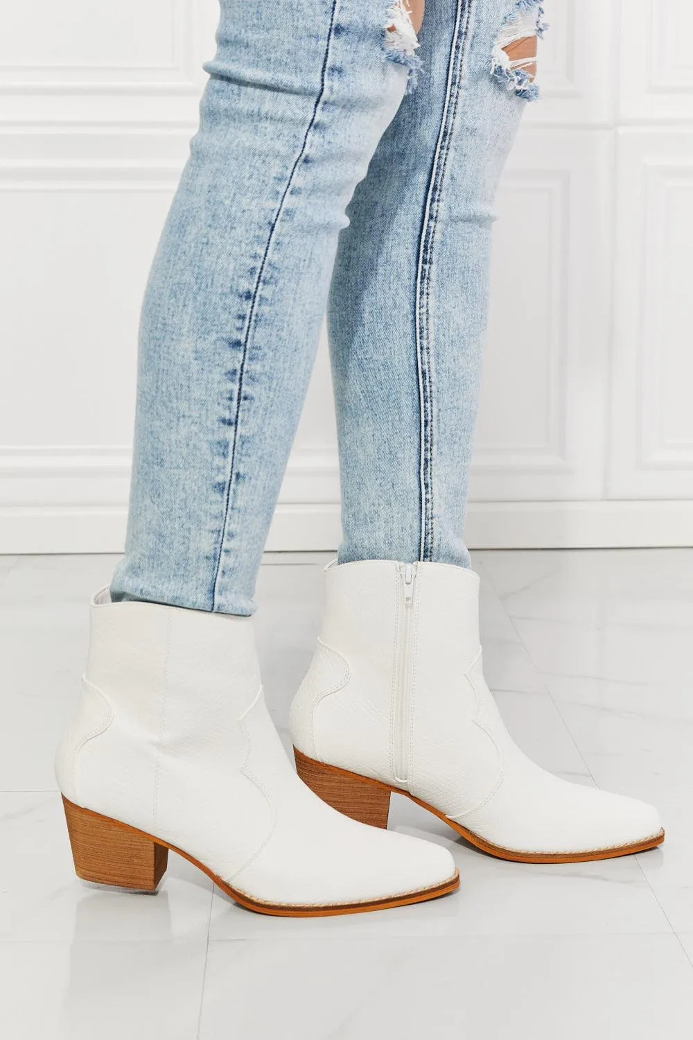 Hazel Blues® | Watertower Town Faux Leather Western Ankle Boots in White