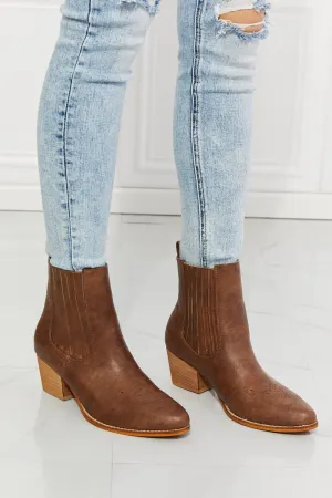 Jillian Stacked Heel Chelsea Boot in Chestnut