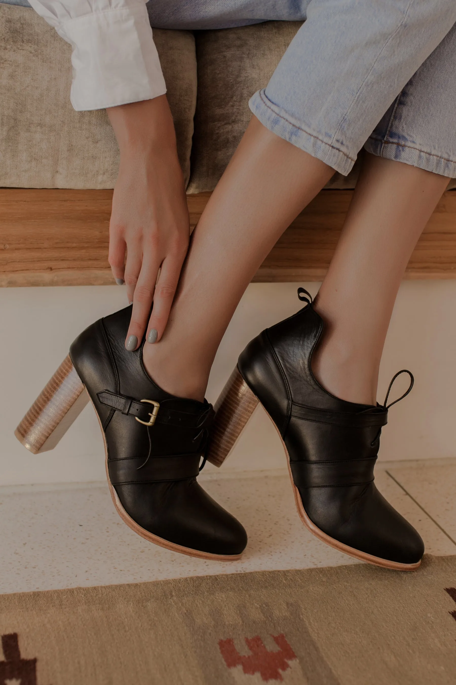 Josephine Lace up Leather Heels (Sz. 5)