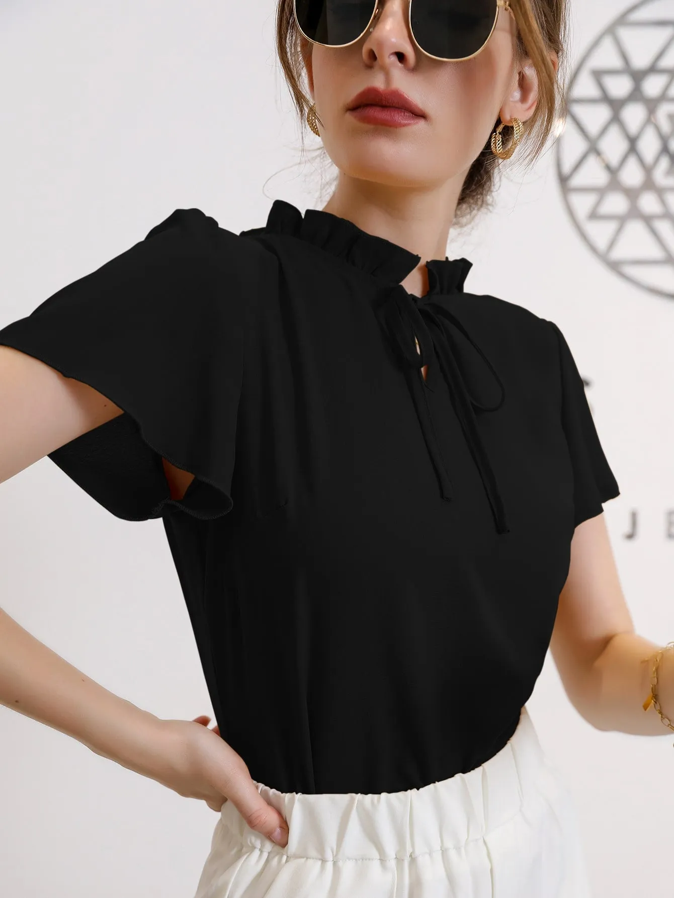 Modely Tie Neck Puff Sleeve Blouse