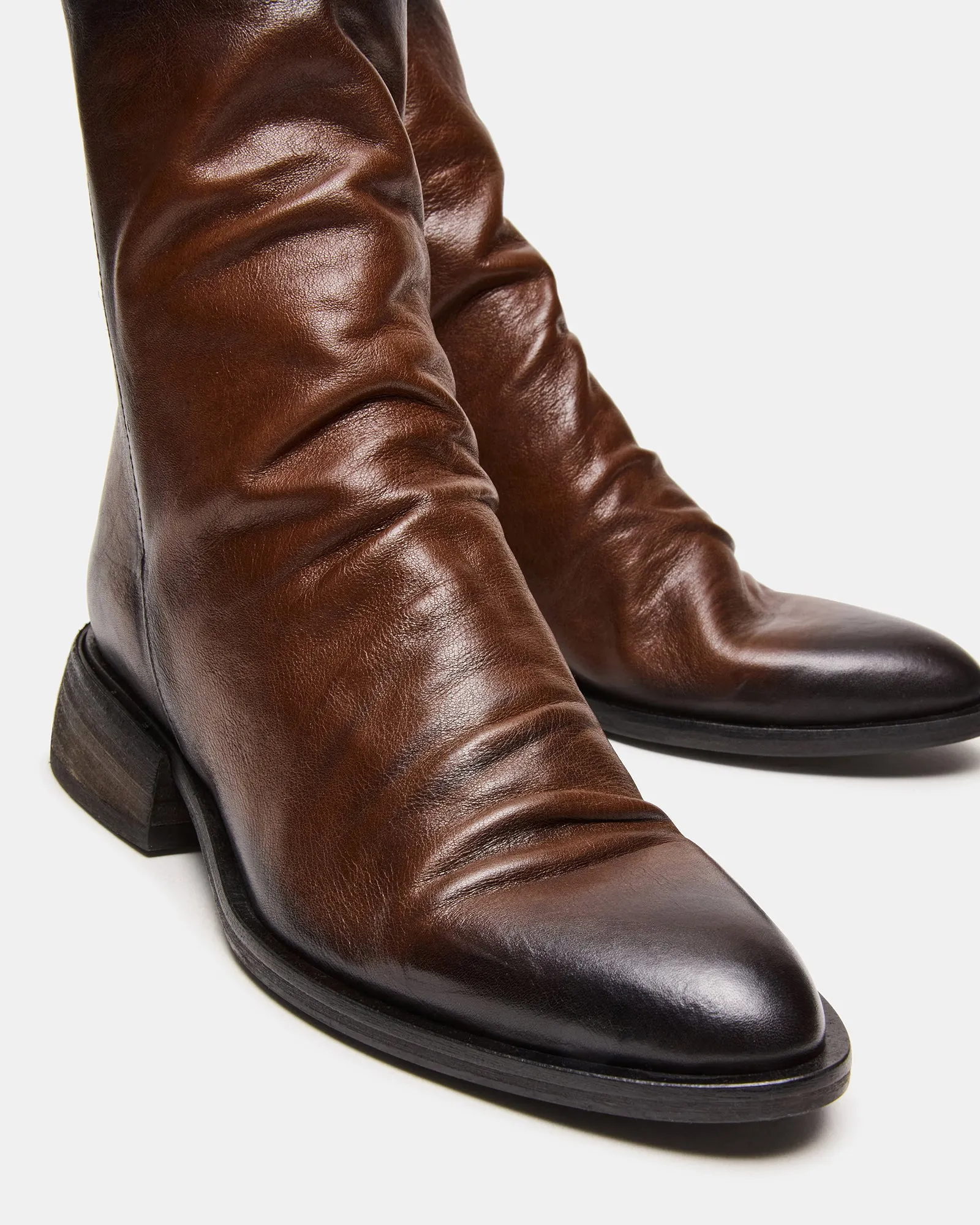 NEBULA BROWN LEATHER