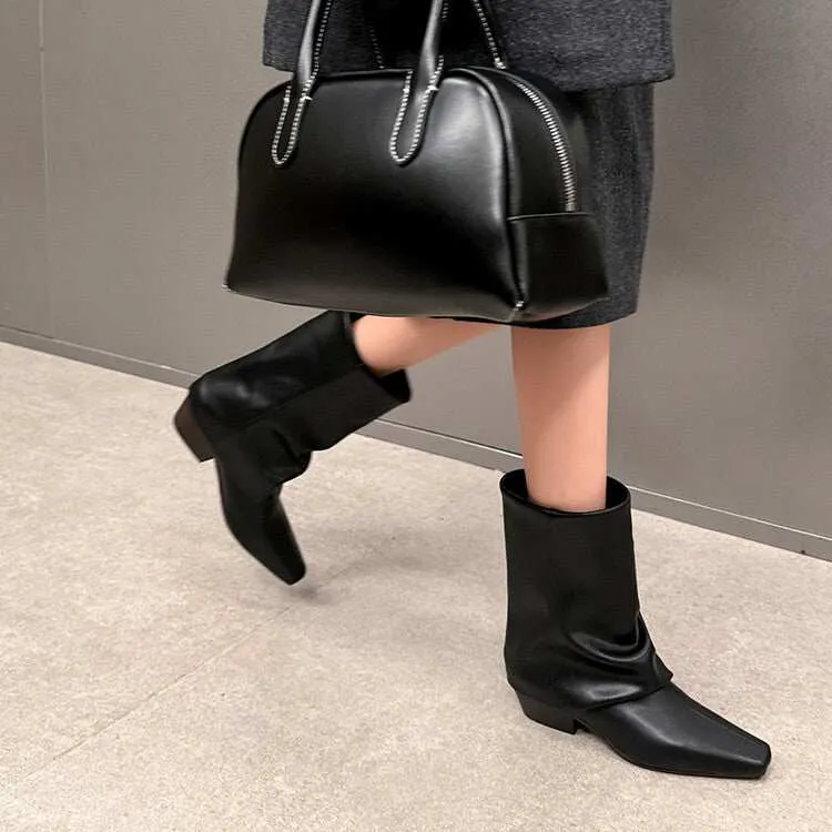 NEW & INSTOCK - Korean Style Leather Boots in Black and Silver