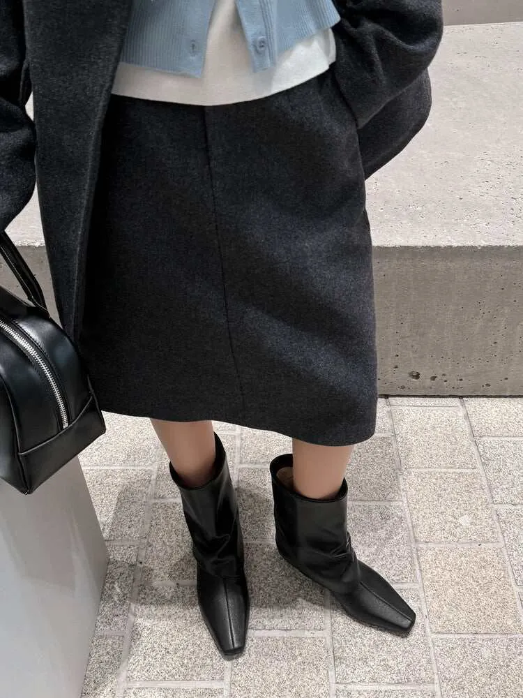 NEW & INSTOCK - Korean Style Leather Boots in Black and Silver