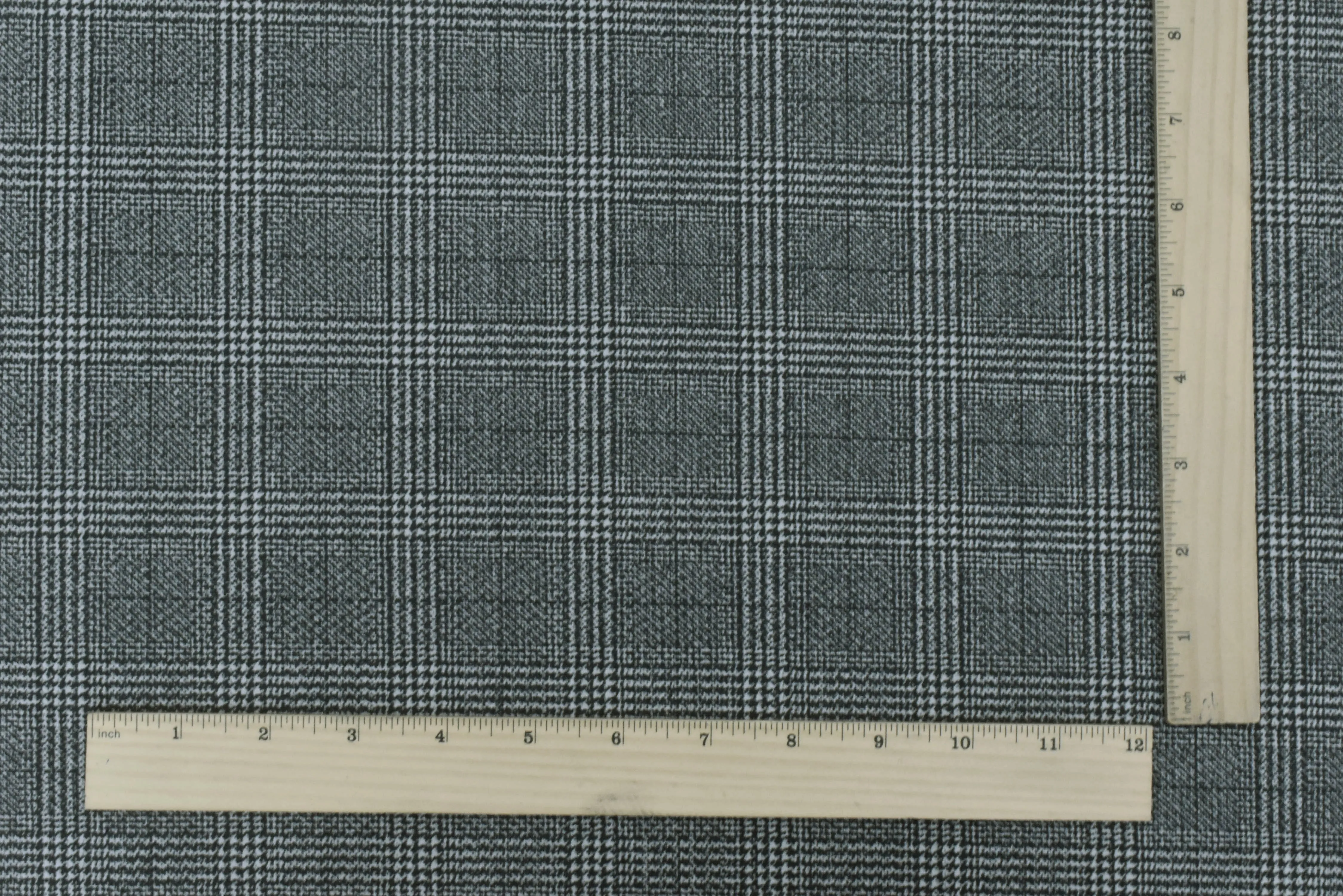 Off Black-White Plaid Printed Stretch Polyester Athletic Mesh Knit Fabric
