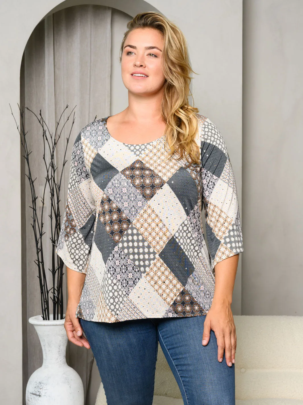 PLUS SIZE 3/4 SLEEVES MULTI PRINT TUNIC TOP