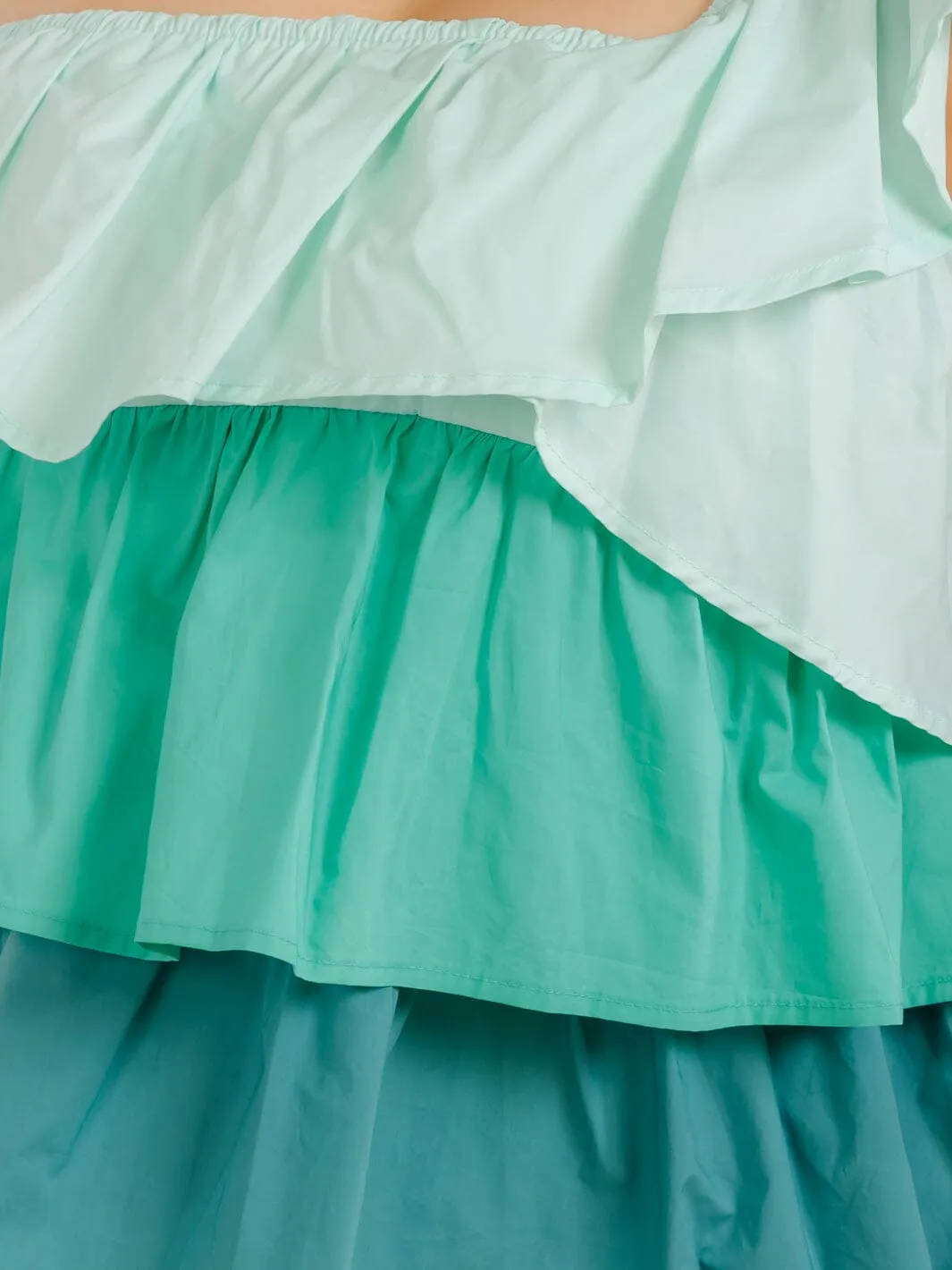 PLUS SIZE ONE SHOULDER SLEEVELES TIERED COLORBLOCK TOP