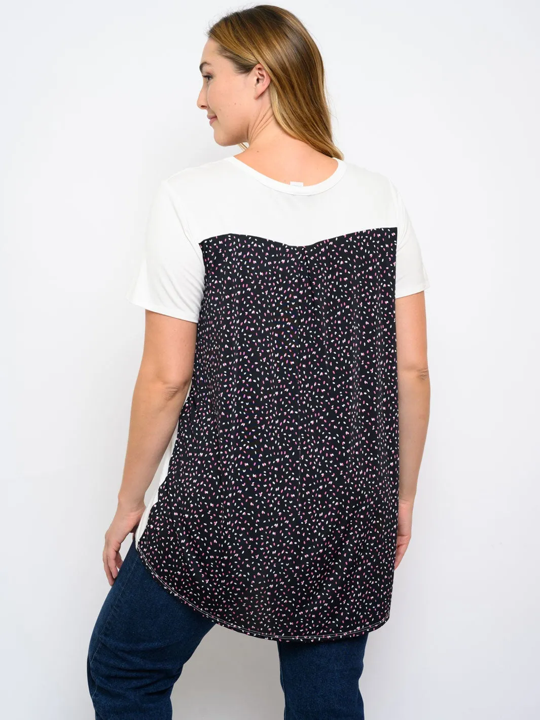 PLUS SIZE SHORT SLEEVE BACK PRINT TOP