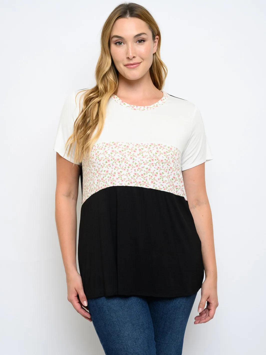 PLUS SIZE SHORT SLEEVE COLORBLOCK TOP