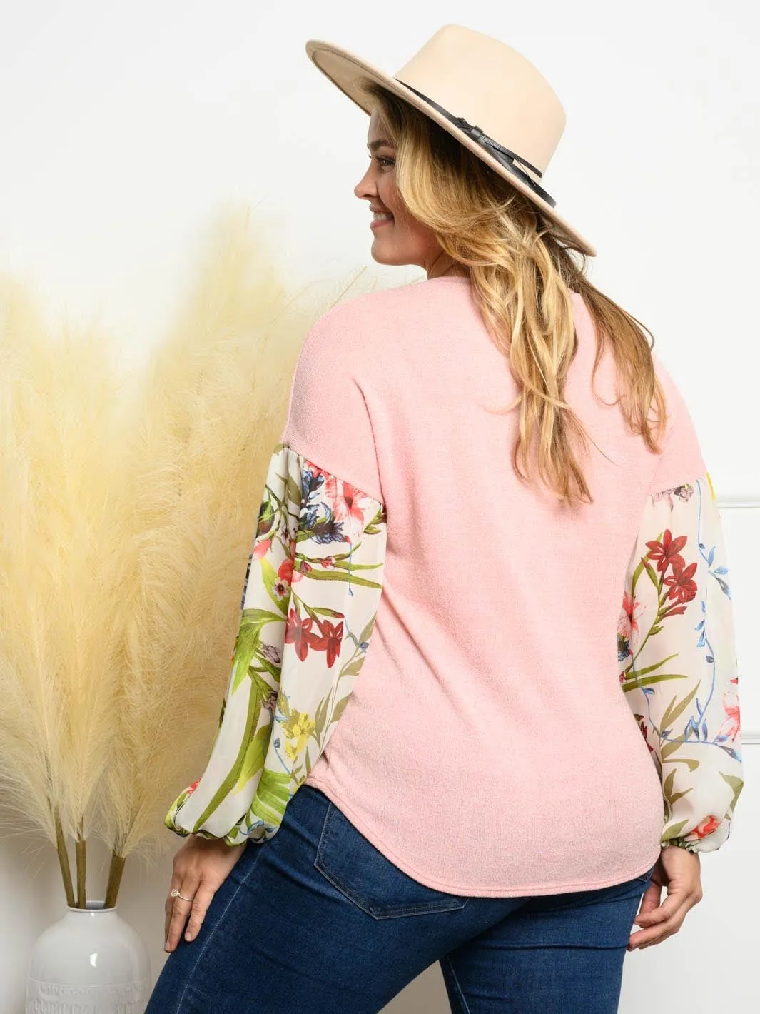 PLUS SIZE SOLID KNIT CONTRAST FLORAL CHIFFON SLEEVE TOP