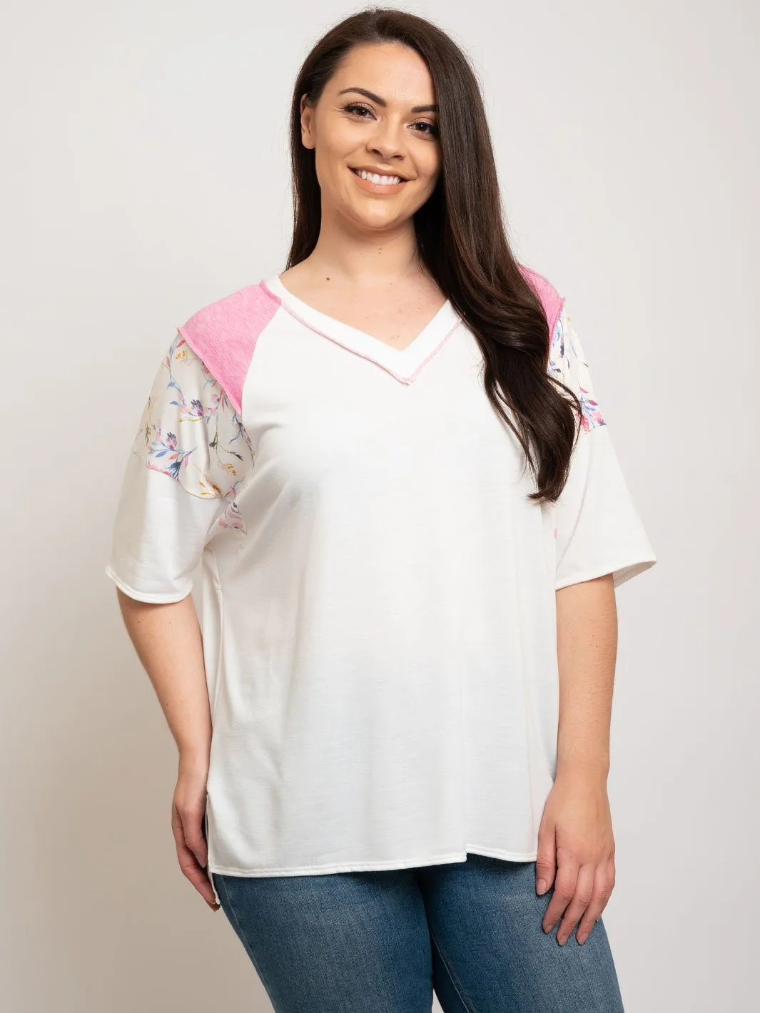 PLUS SIZE V-NECK TUNIC TOP