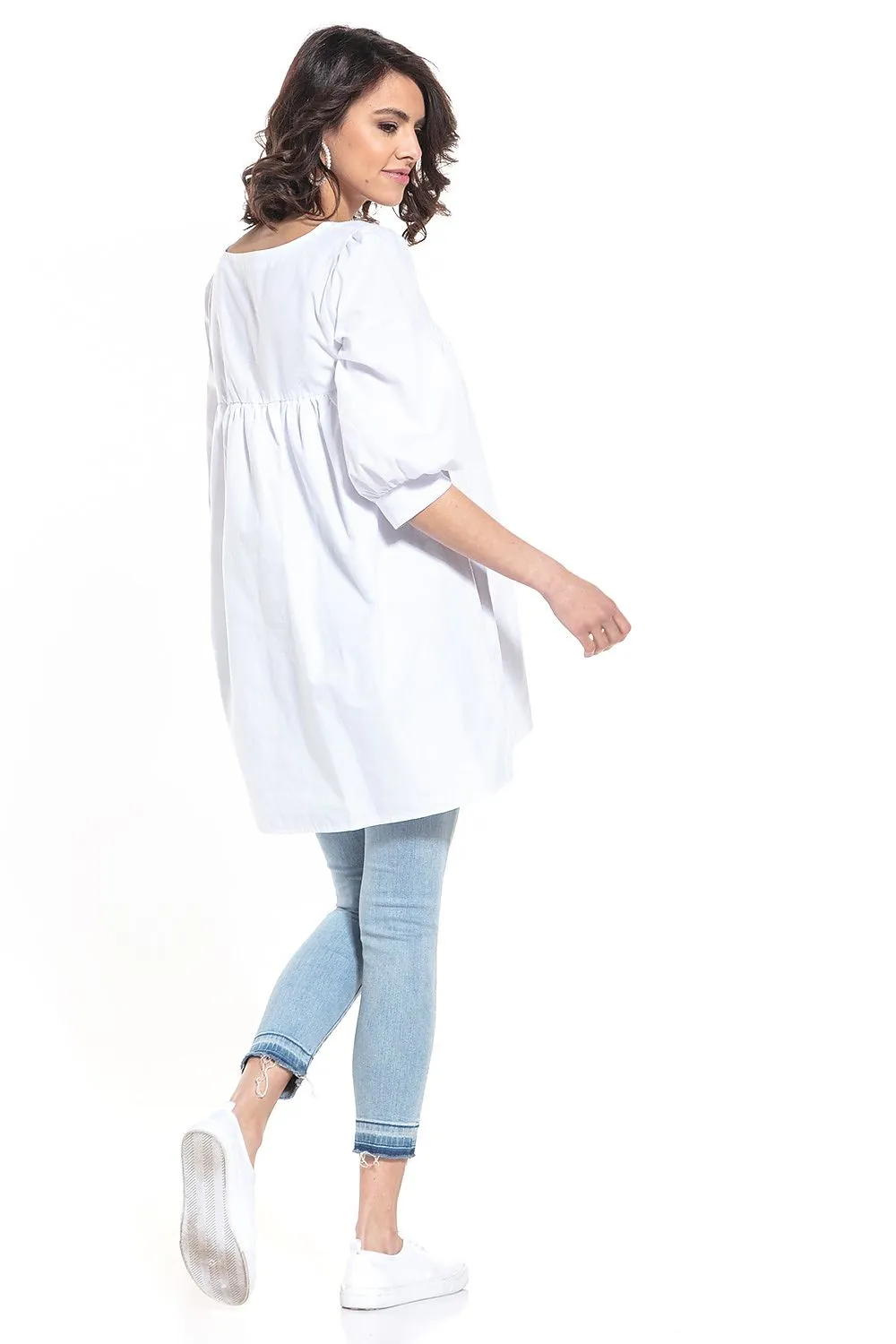Pointed Neckline Creased Tunic Top