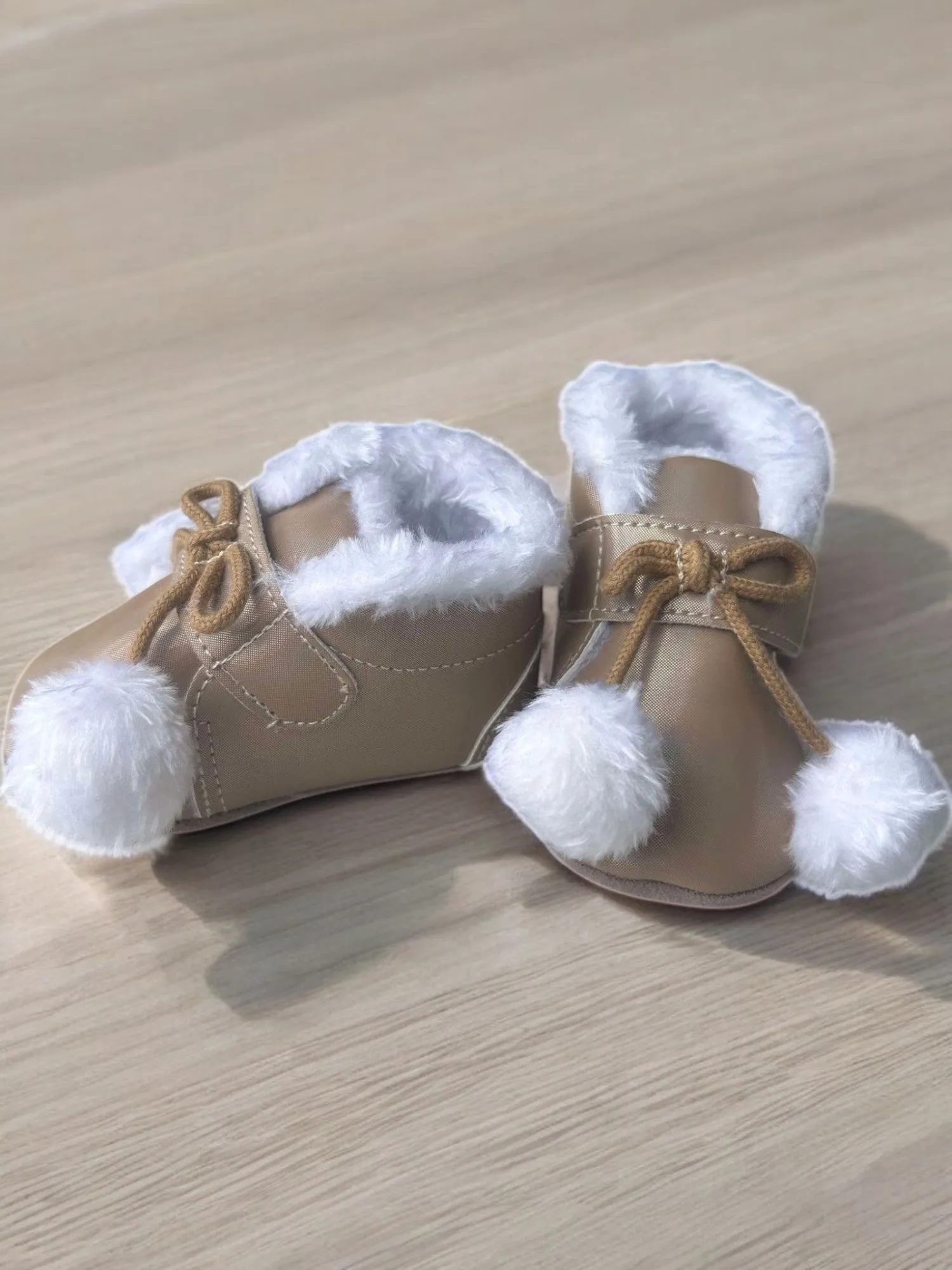 Pom Pom Winter Booties