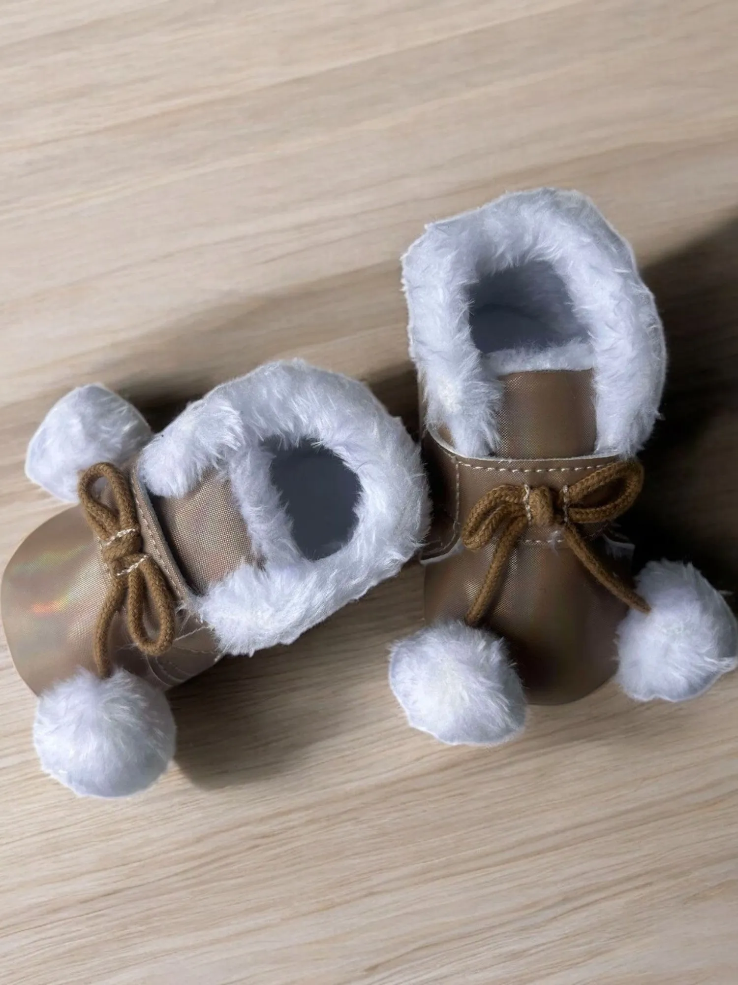 Pom Pom Winter Booties