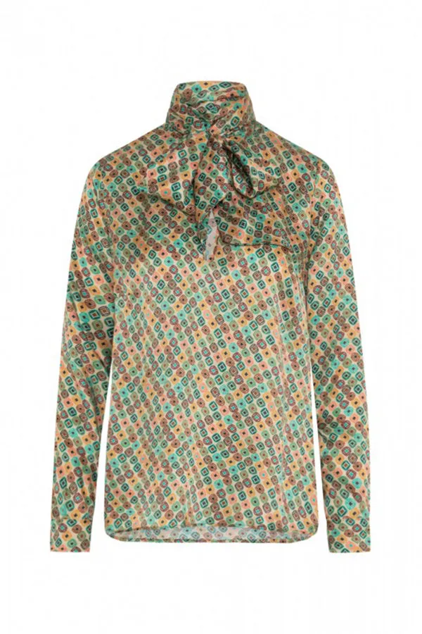 PRISCA BOHEMIAN PRINT LAVALLIERE BLOUSE