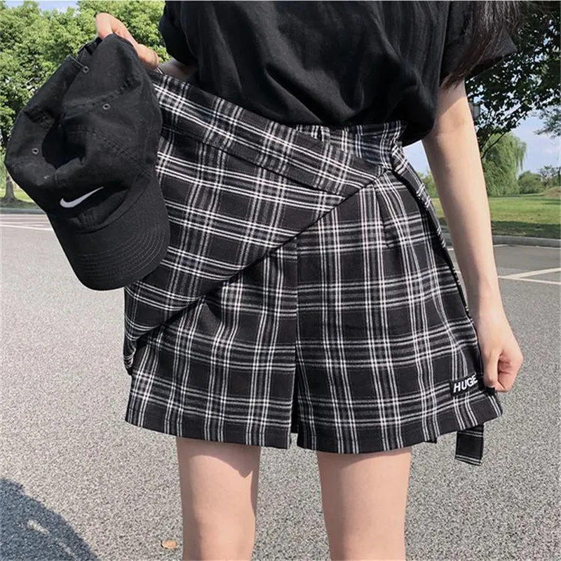 "HUGE" PLAID SKIRT SHORT K022006