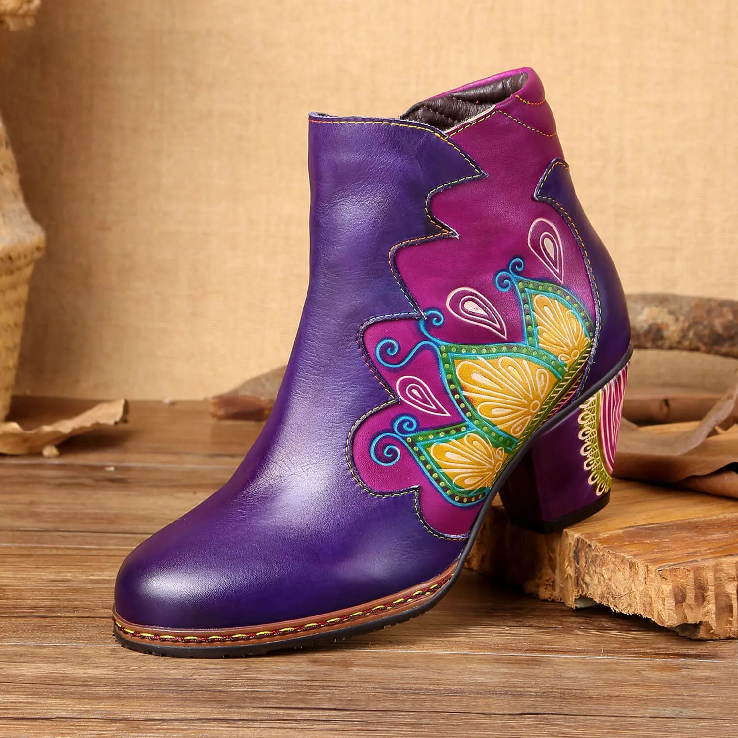 Retro Pattern Leather Zipper Ankle Boots