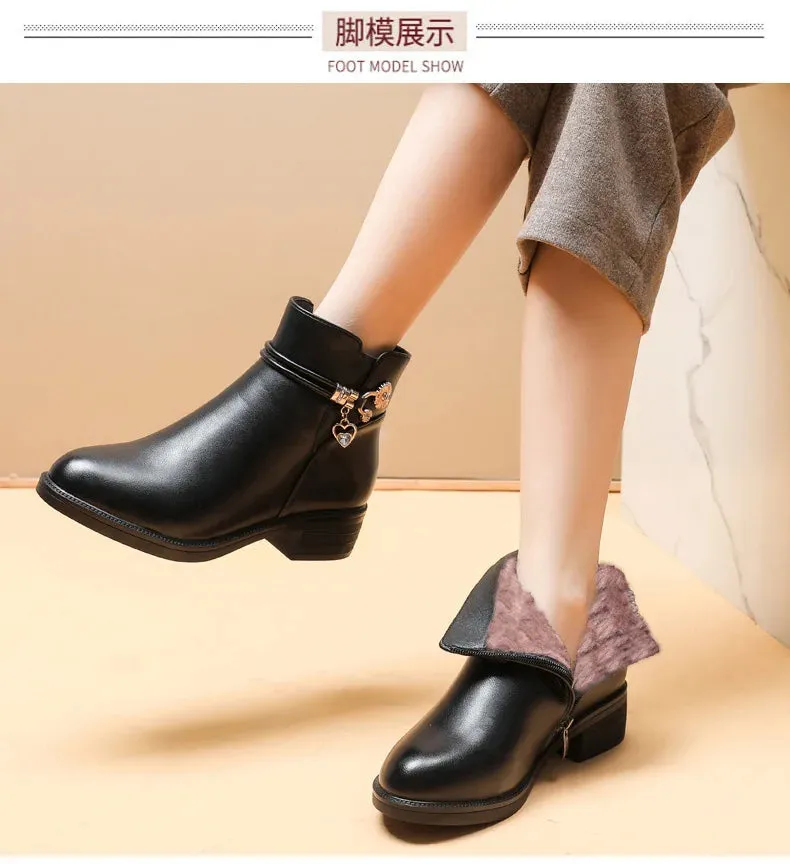 Soft Leather Women's Boots 2023 Spring Winter Thick Wool Lined Genuine Leather Woman Snow Boots Women Shoes Platform Boots botas