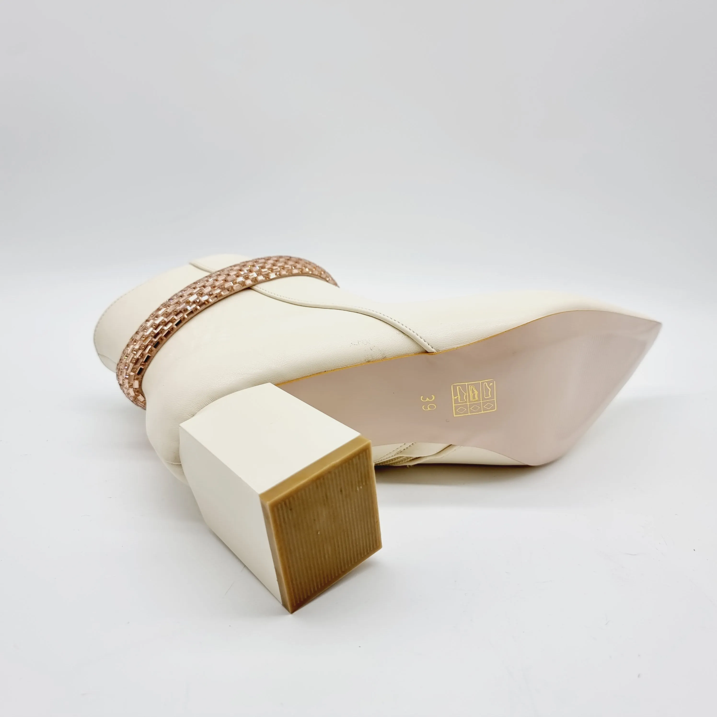 Statement boots  - 1785