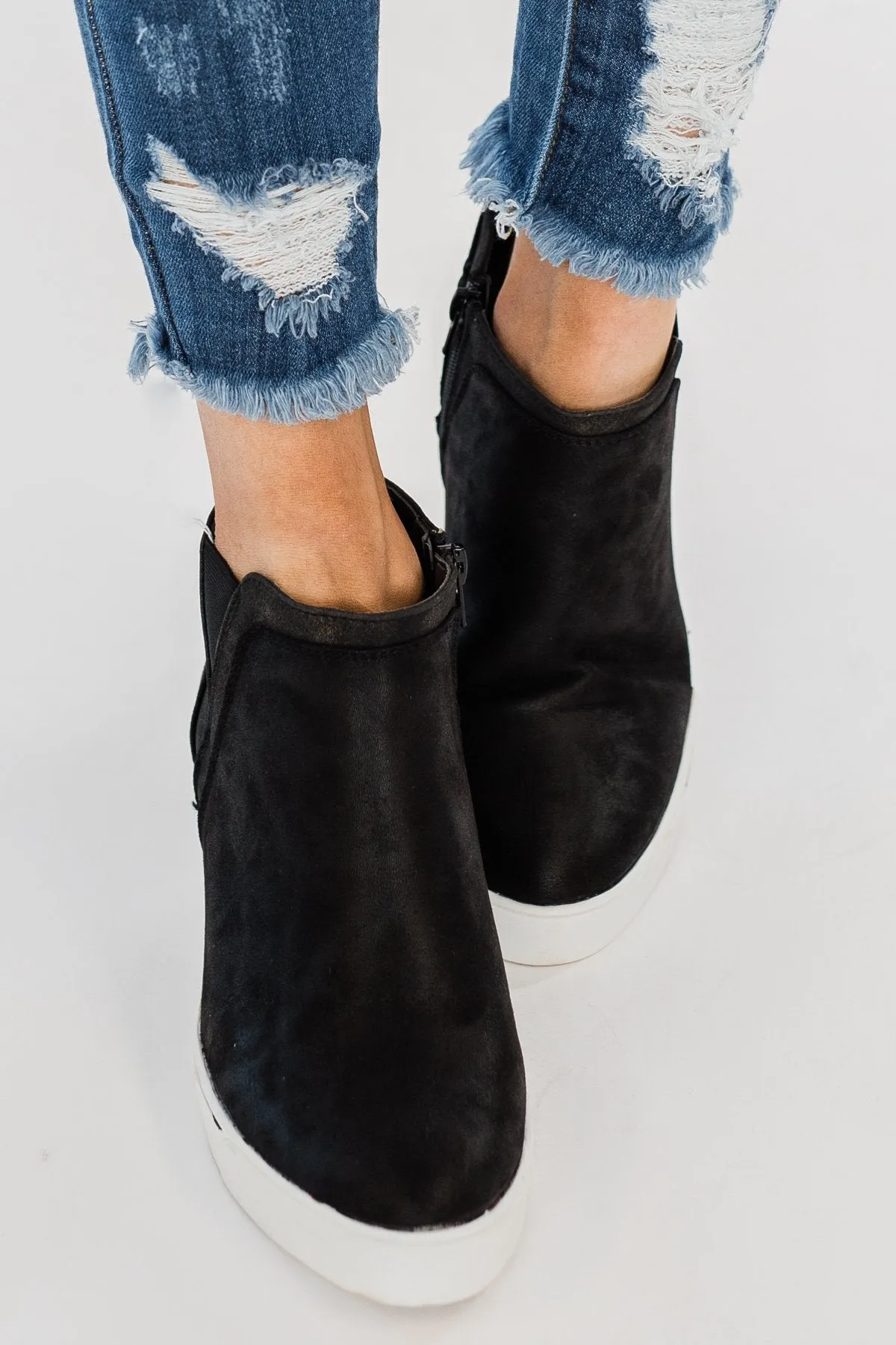 Sugar Glossy Wedges- Black