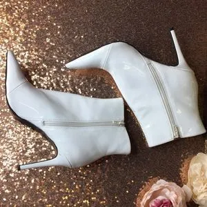 Thalia Sodi  Rylie Pointed Toe Ankle Boots 9.5
