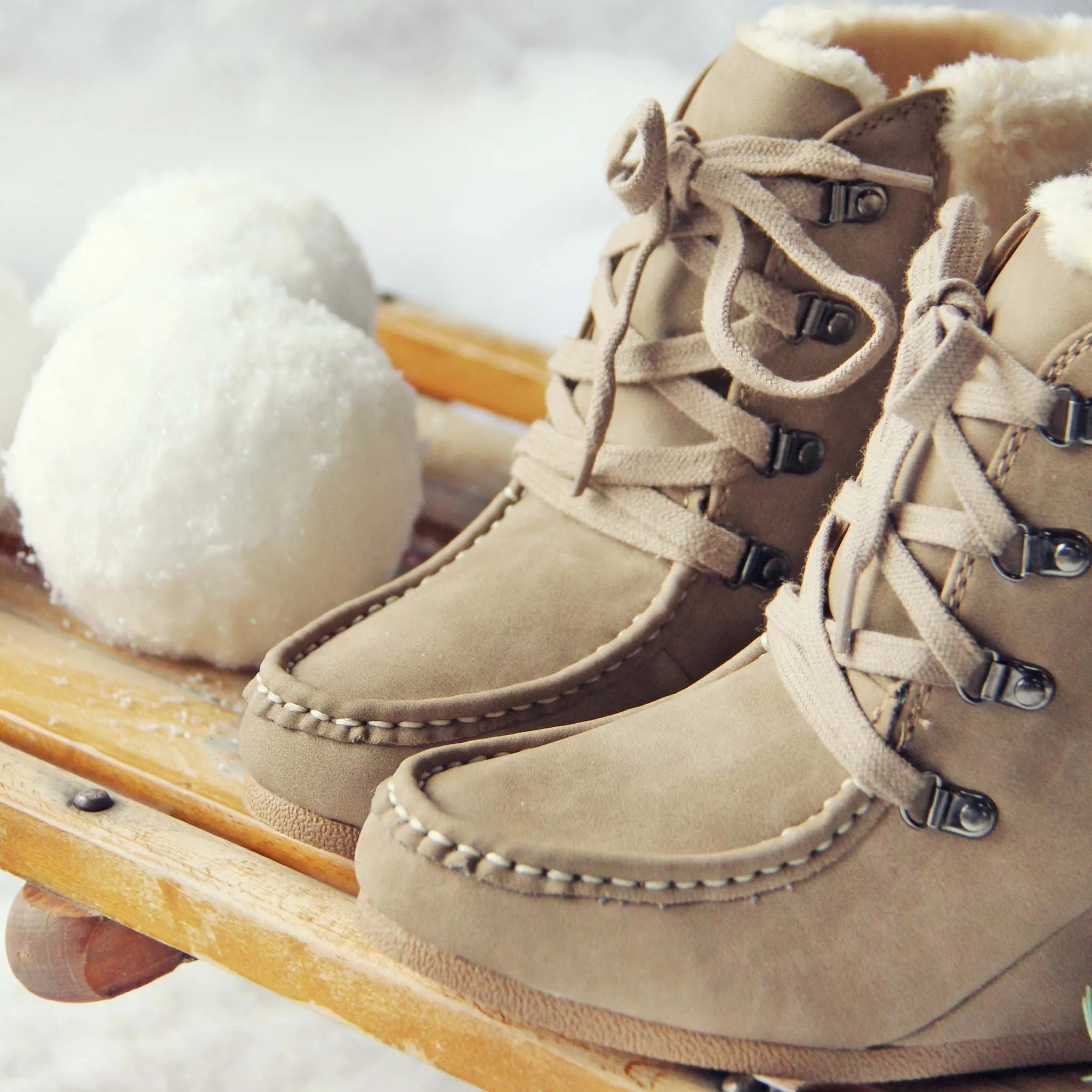 Toboggan Cozy Booties