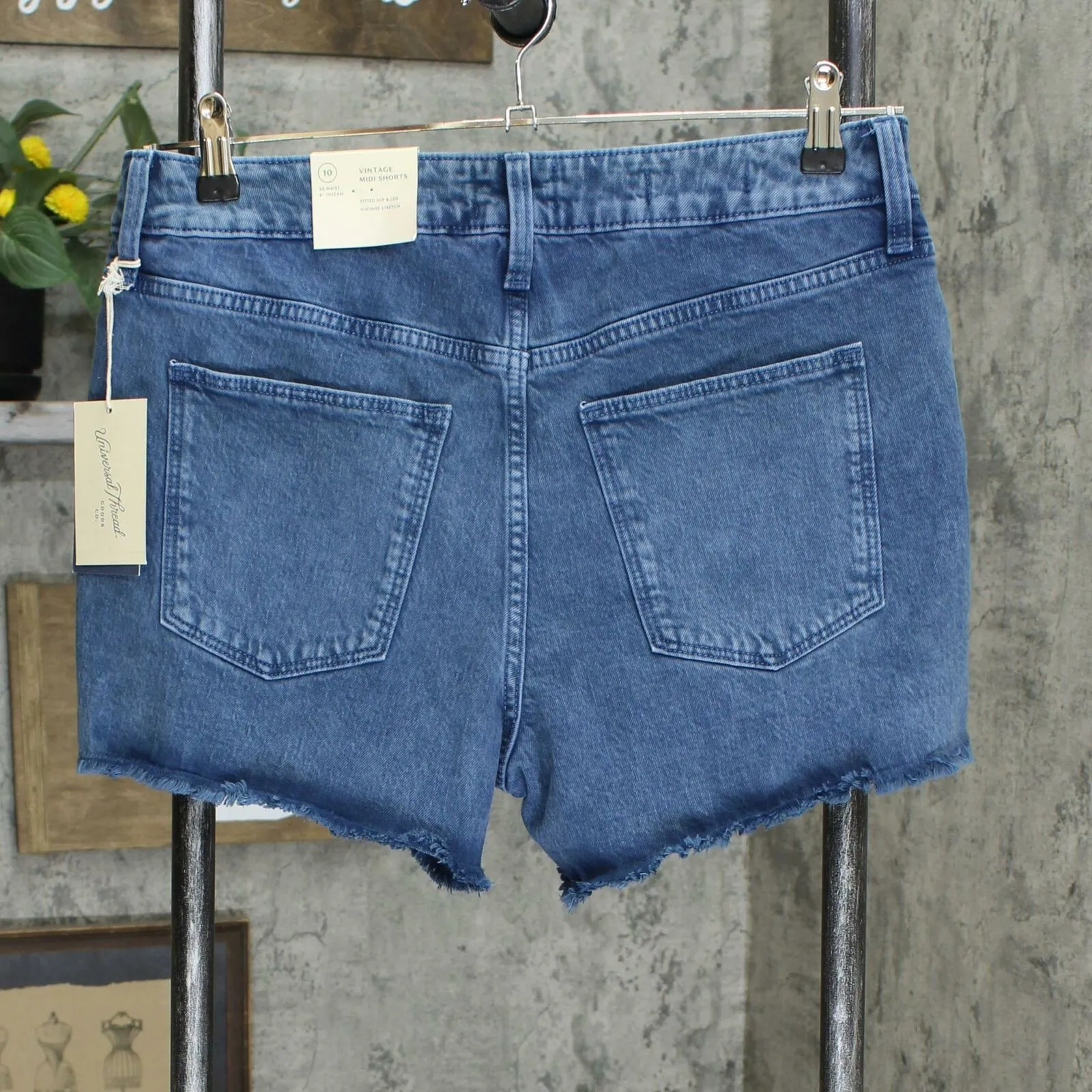 Universal Thread Women's High-Rise Midi Jean Shorts