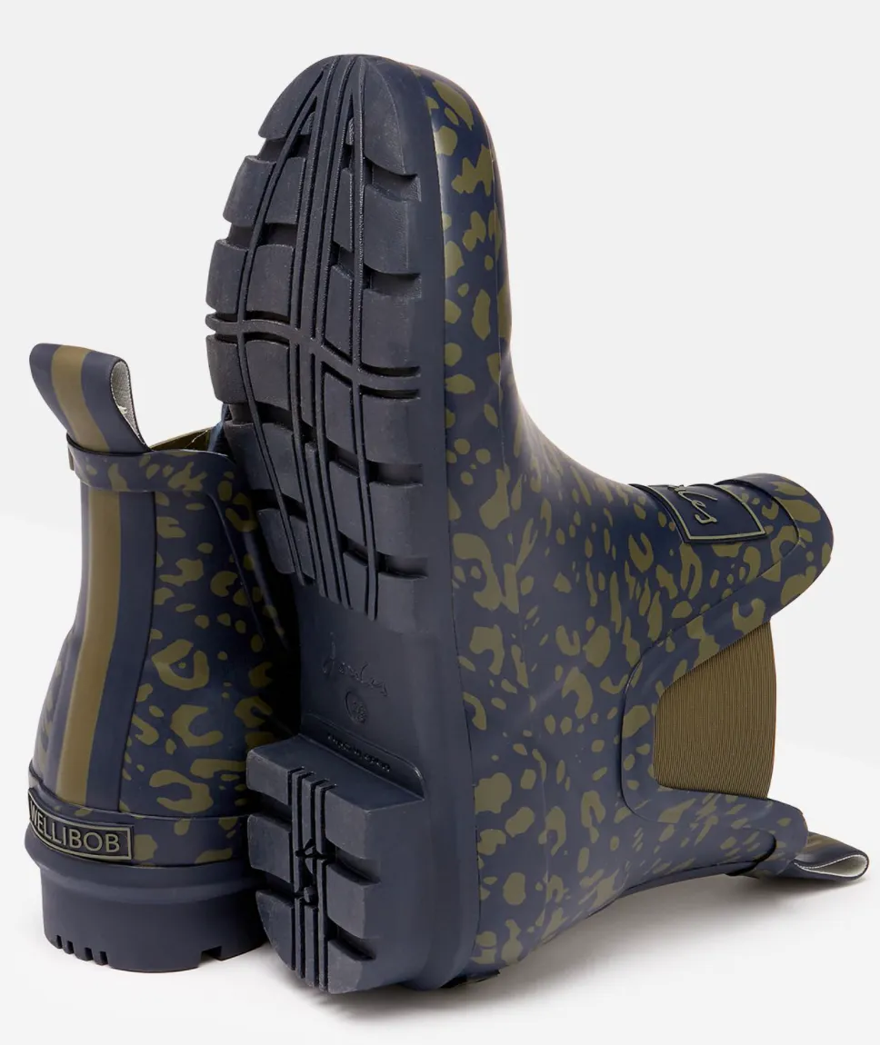 Wellibob short rain boots in navy/khaki leopard