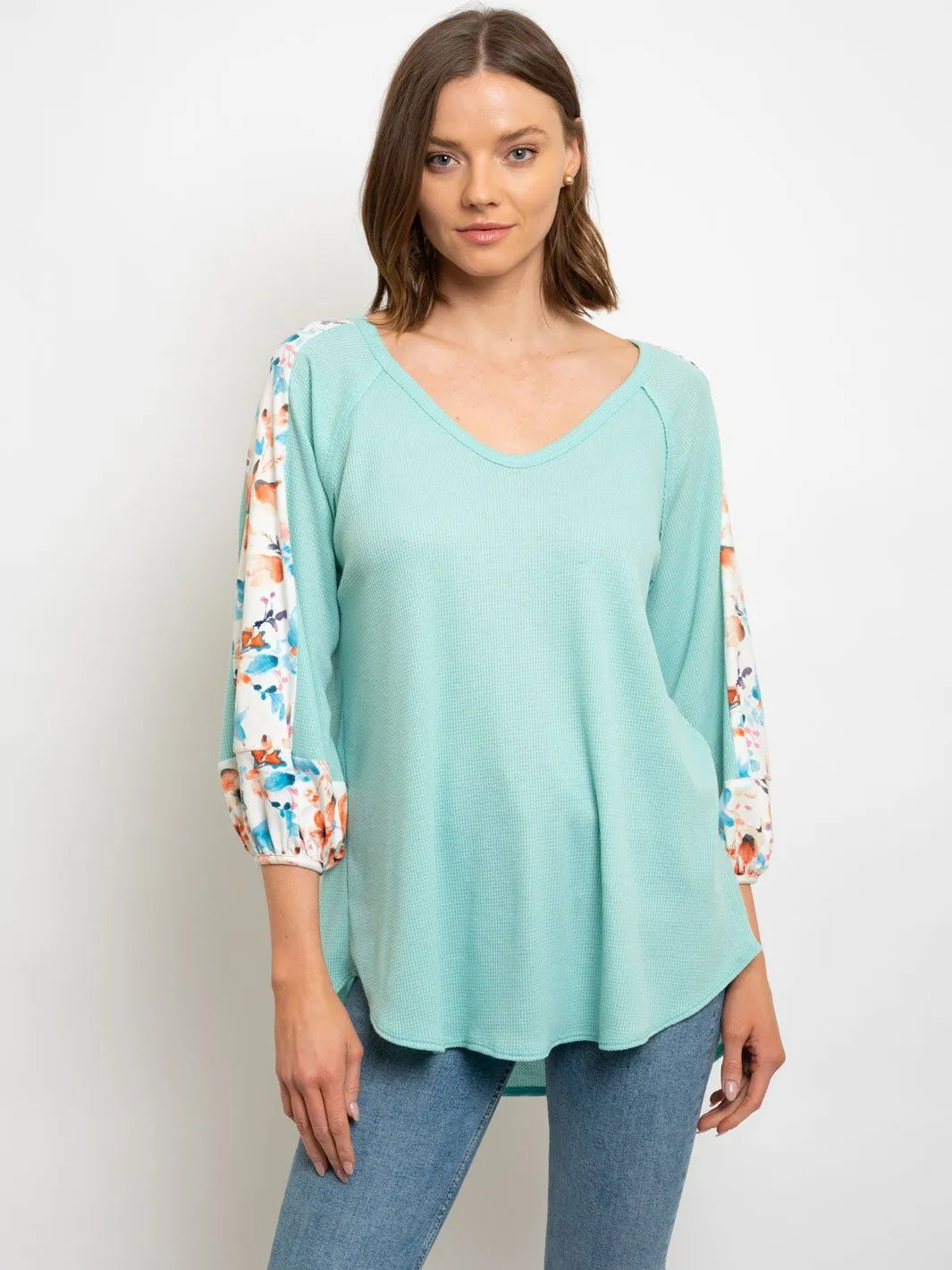 WOMEN'S 3/4 FLORAL SLEEVES V-NECK TUNIC TOP