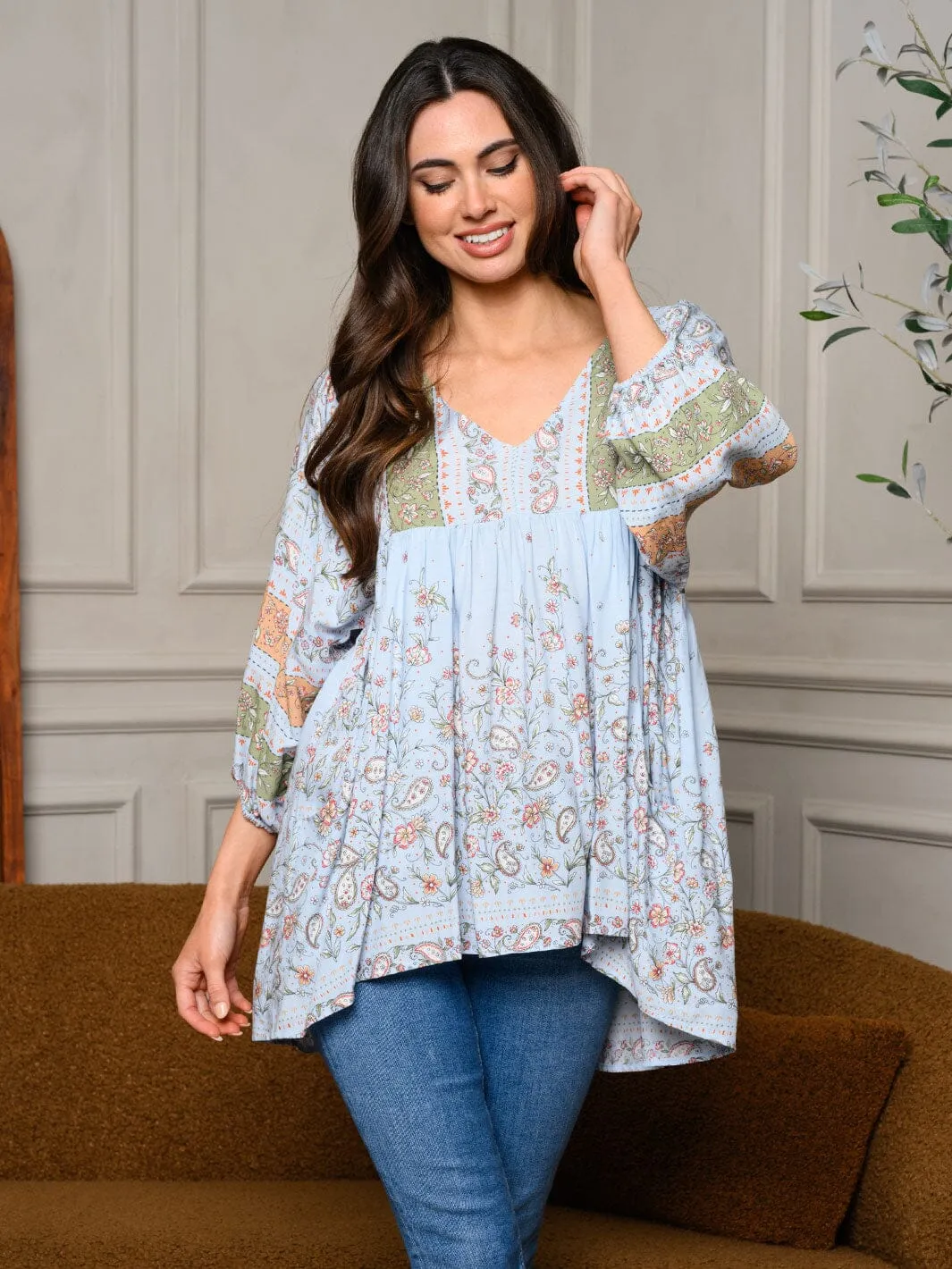 WOMEN'S 3/4 SLEEVE V-NECK HI-LOW POCKETS FLORAL TUNIC TOP