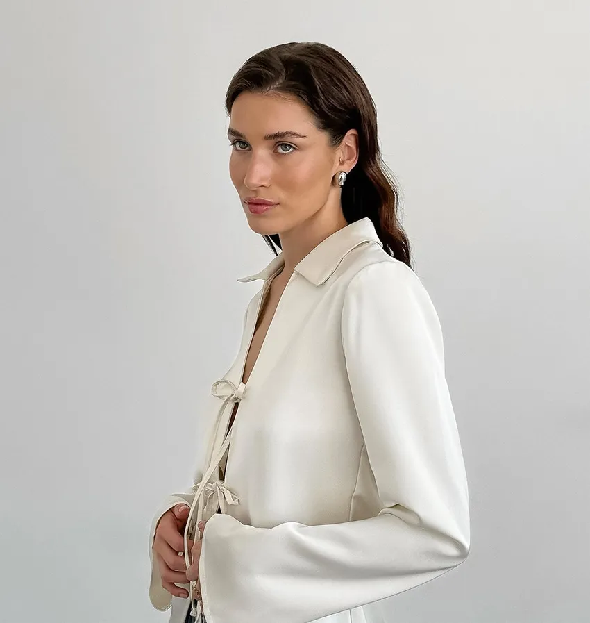 Women’s Elegant Satin Tie-Detail Long Sleeve Blouse